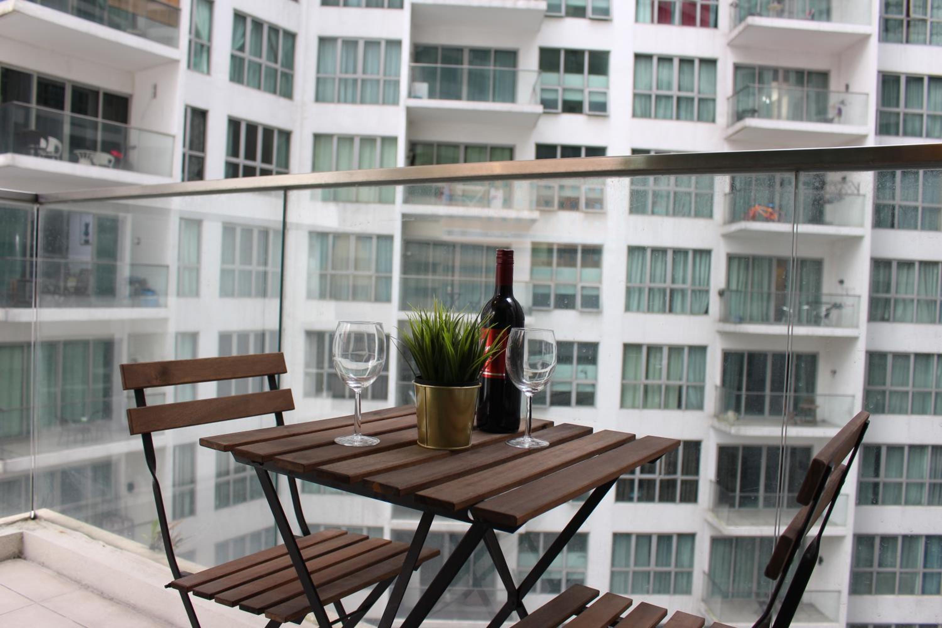 ✦Time & Traveller✦Regalia Suites and Residence✦KLCC view Infinity Pool✦双子塔无边泳池