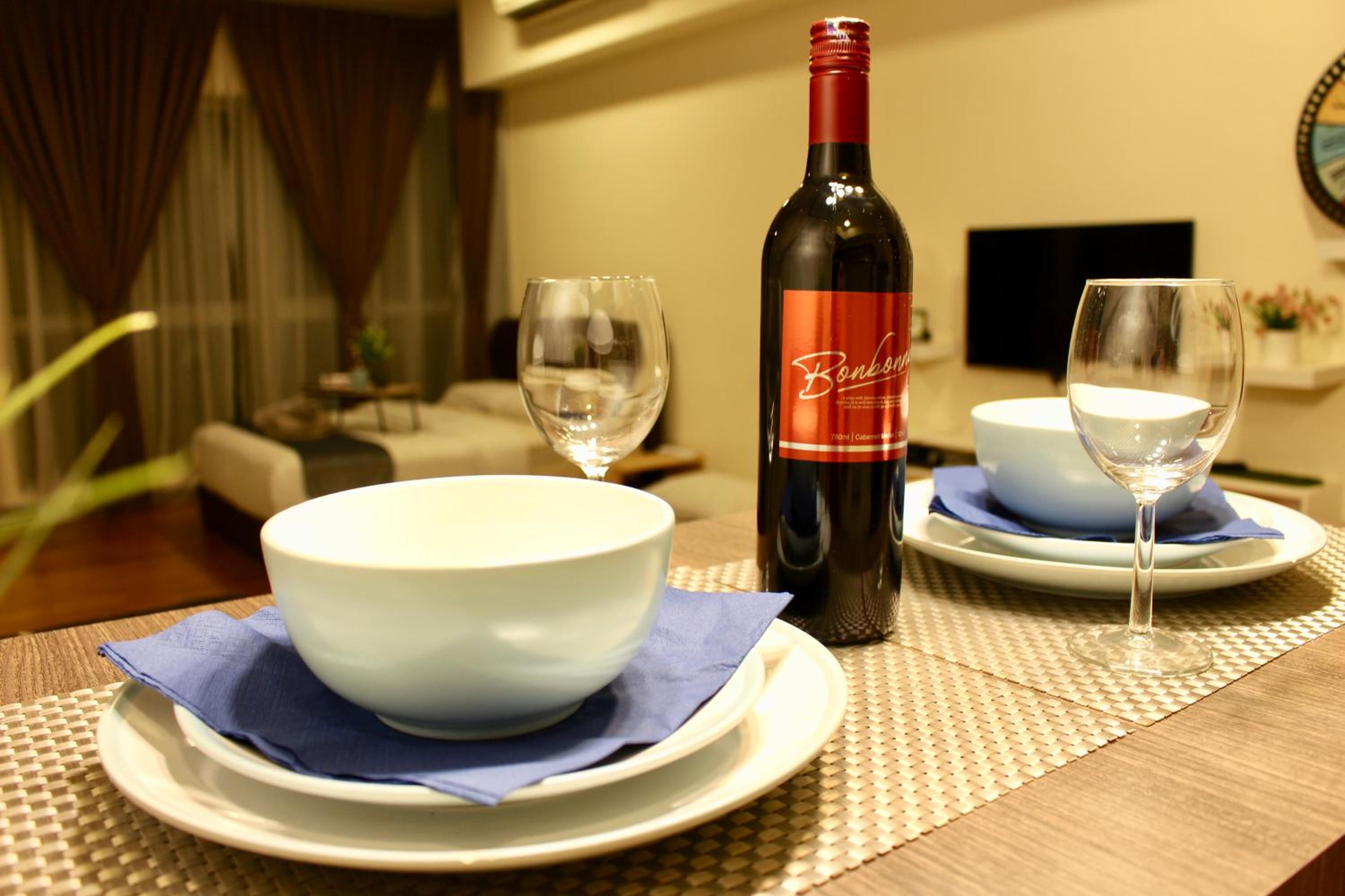 ✦Time & Traveller✦Regalia Suites and Residence✦KLCC view Infinity Pool✦双子塔无边泳池