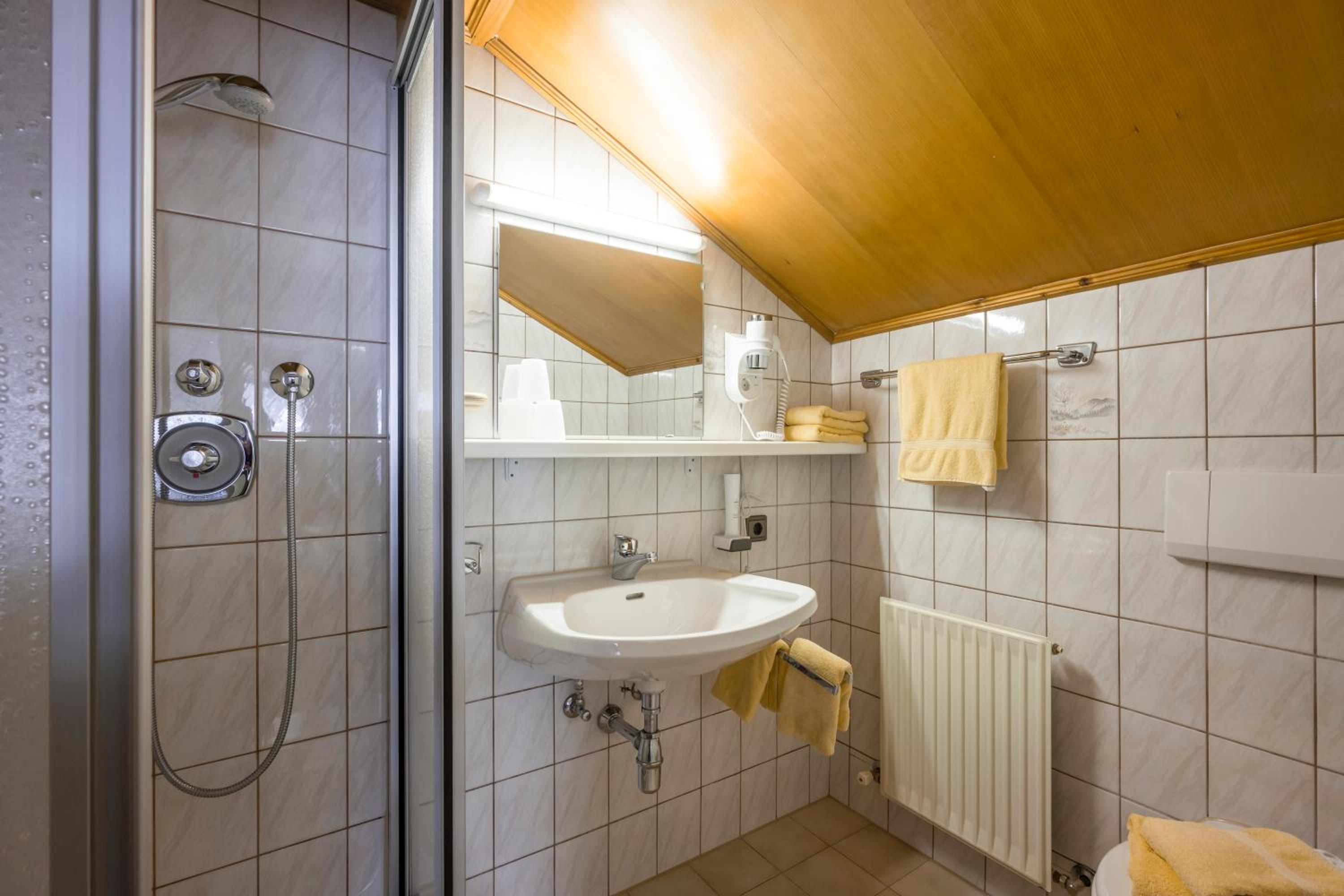 Anja's Schönblick - Bed & Breakfast