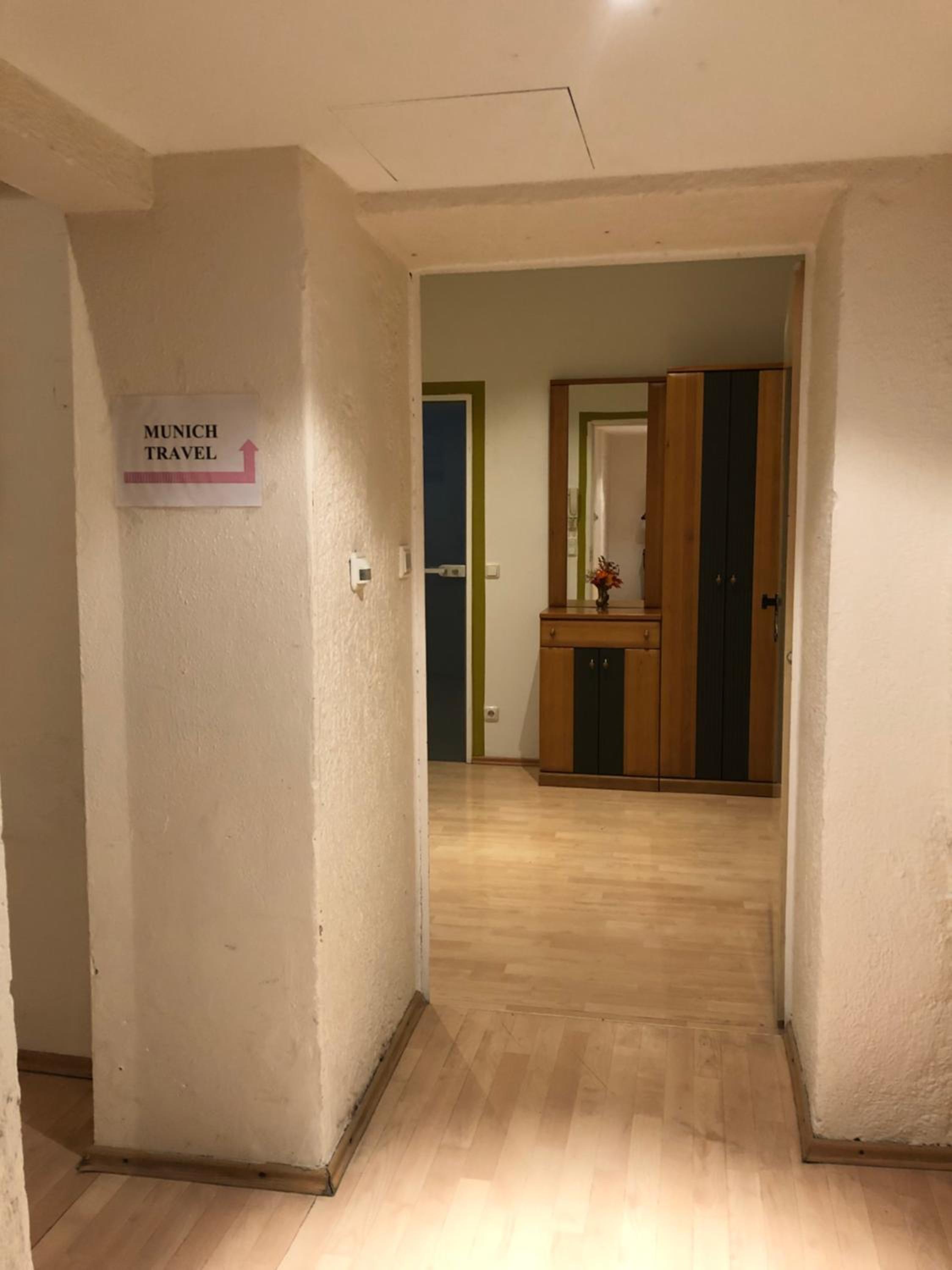 Munich Apartment Harras (Souterrain)