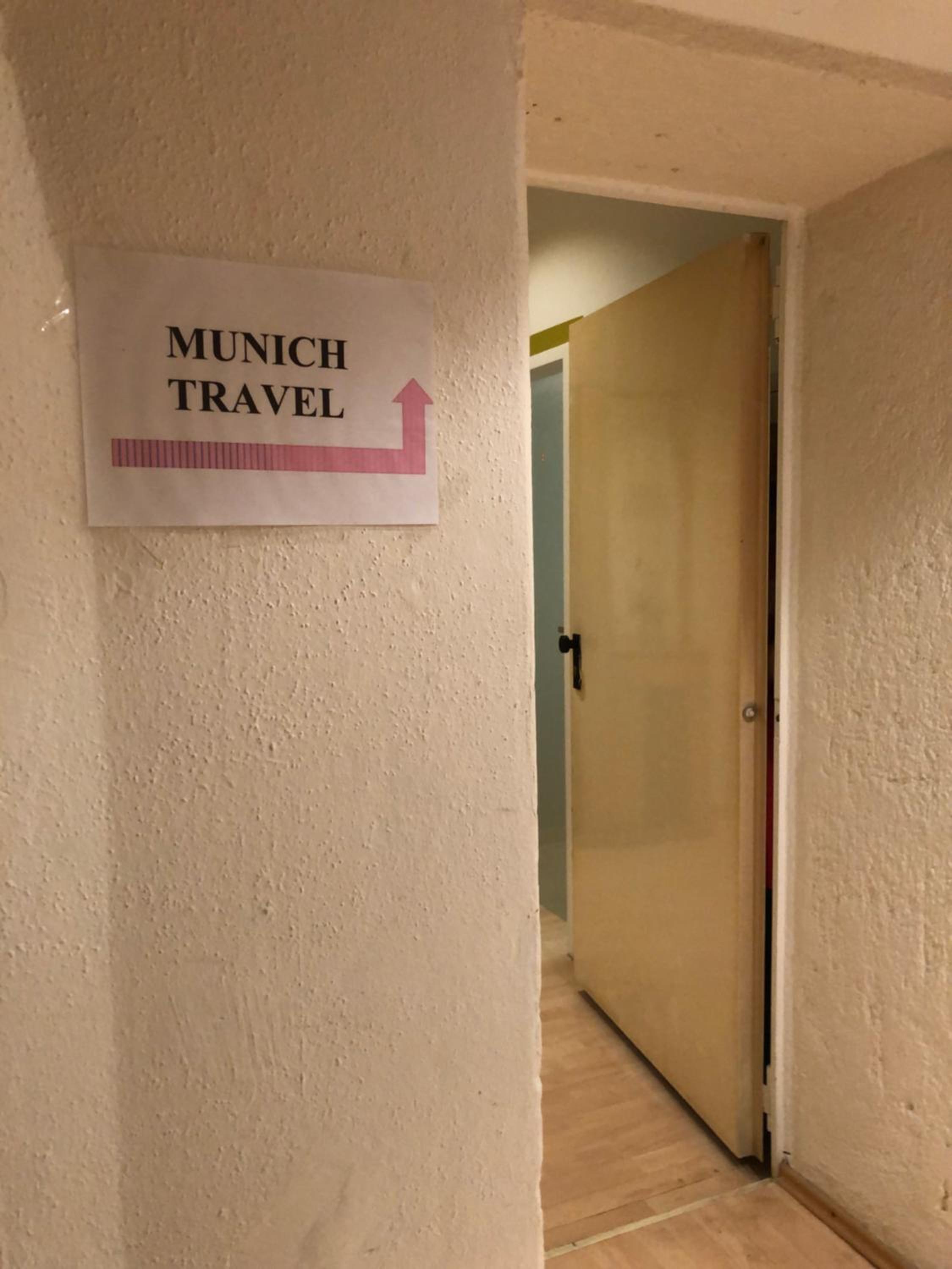 Munich Apartment Harras (Souterrain)