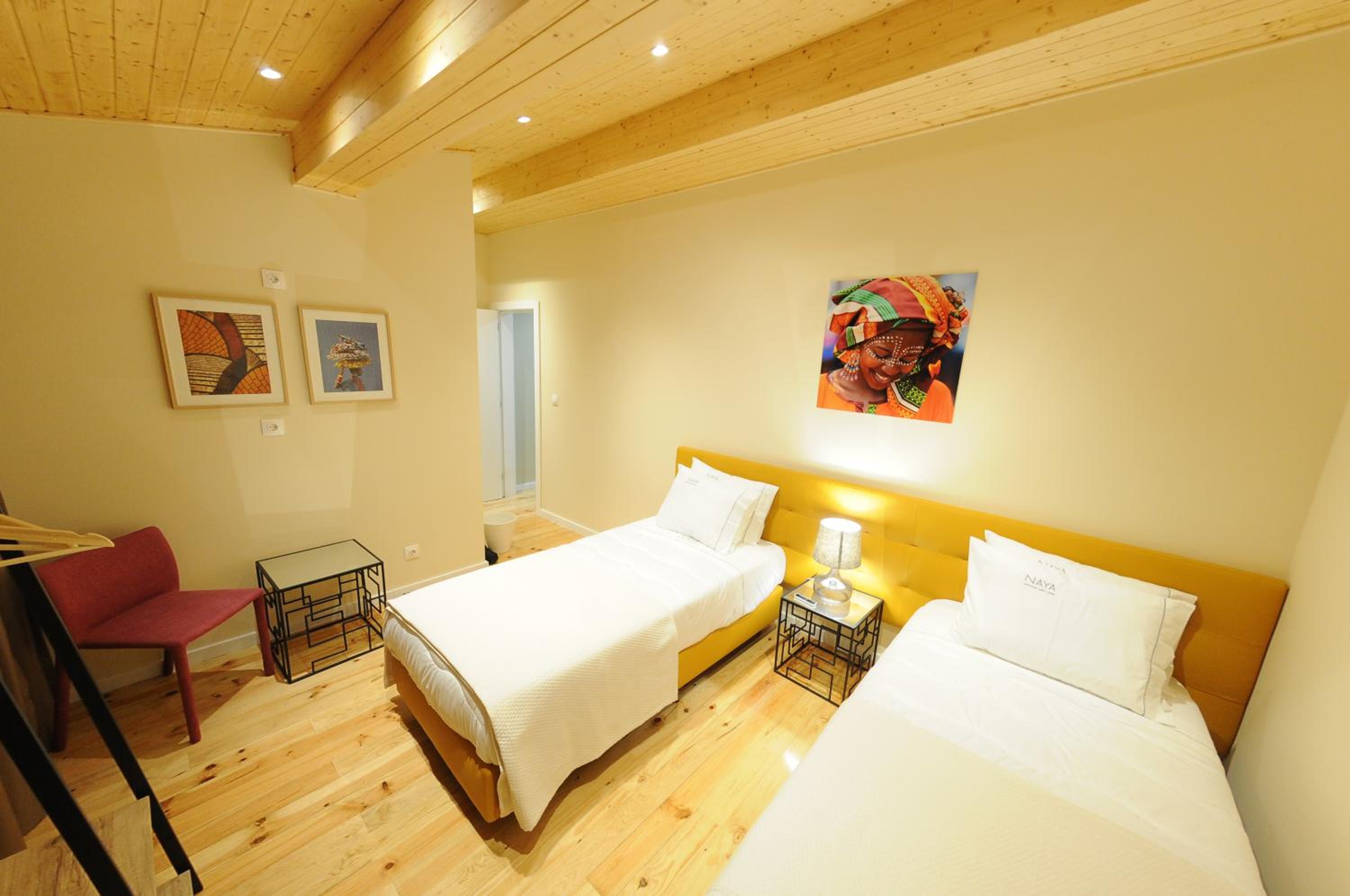 Naya-Downtown Guesthouse — photo 34