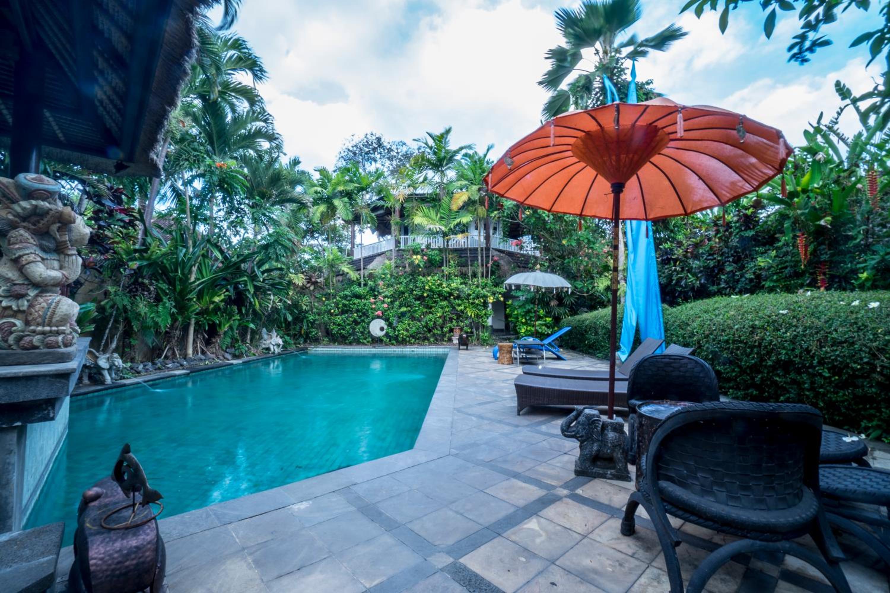 Gajah Biru Bungalows — photo 51