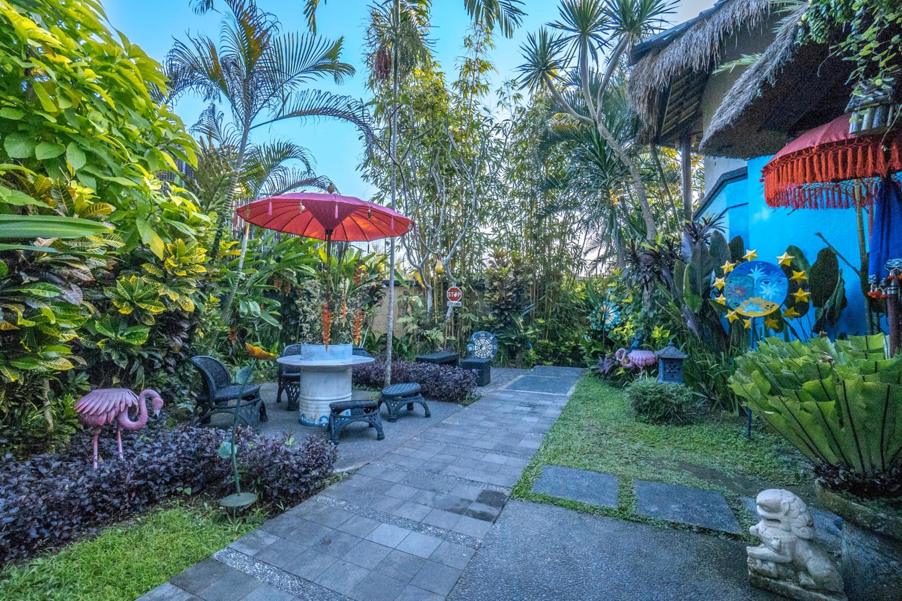 Gajah Biru Bungalows — photo 69