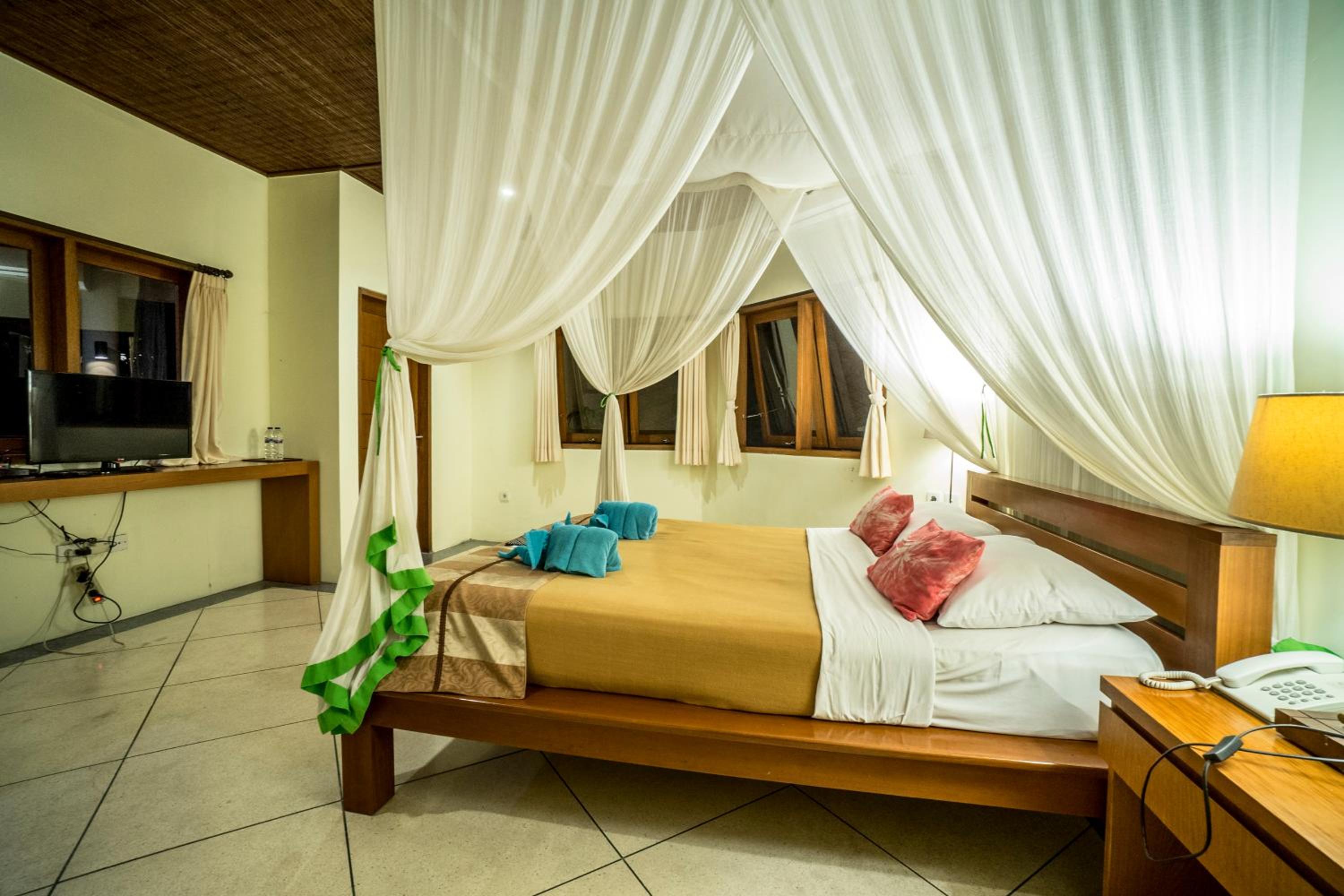 Gajah Biru Bungalows — photo 62