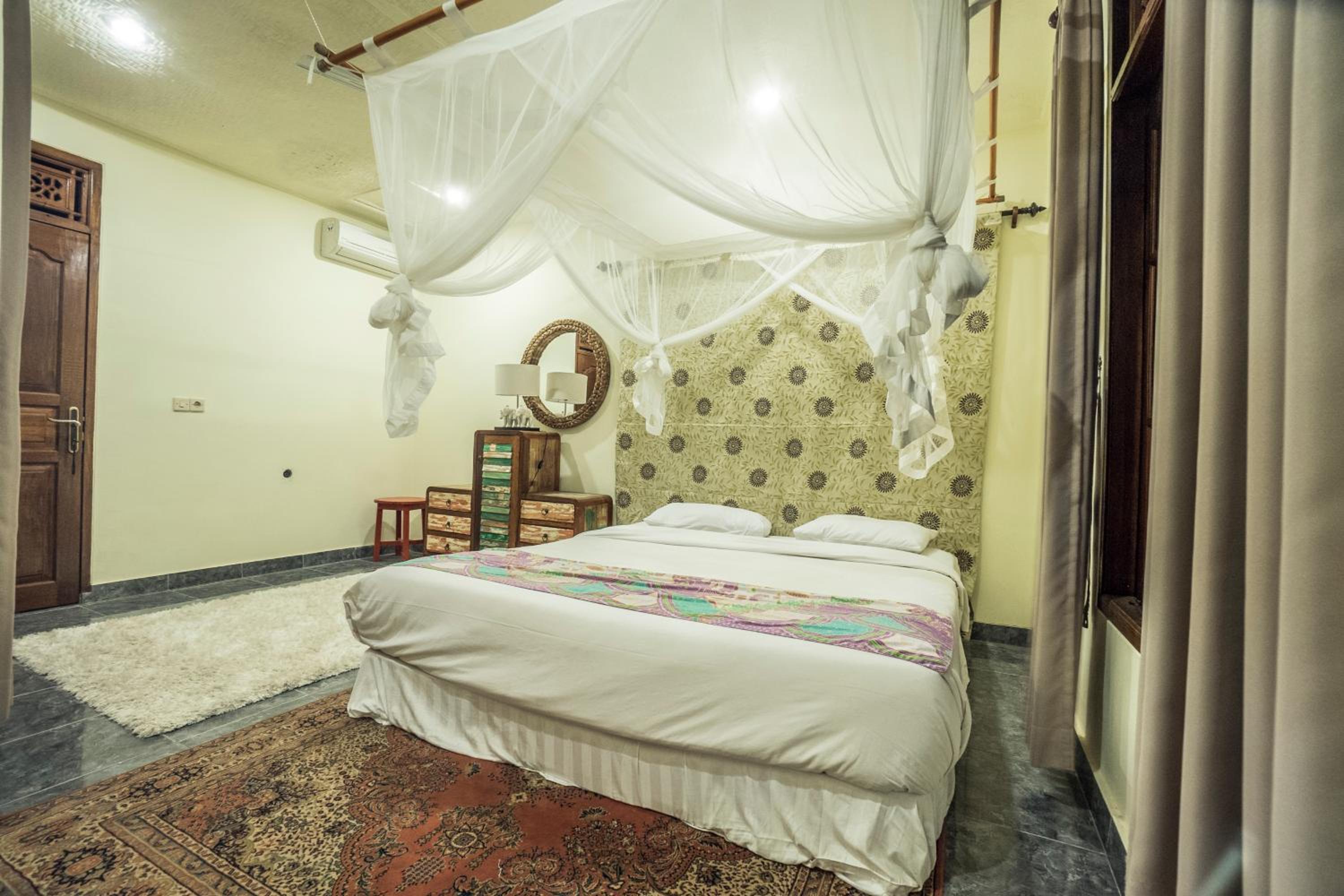 Gajah Biru Bungalows