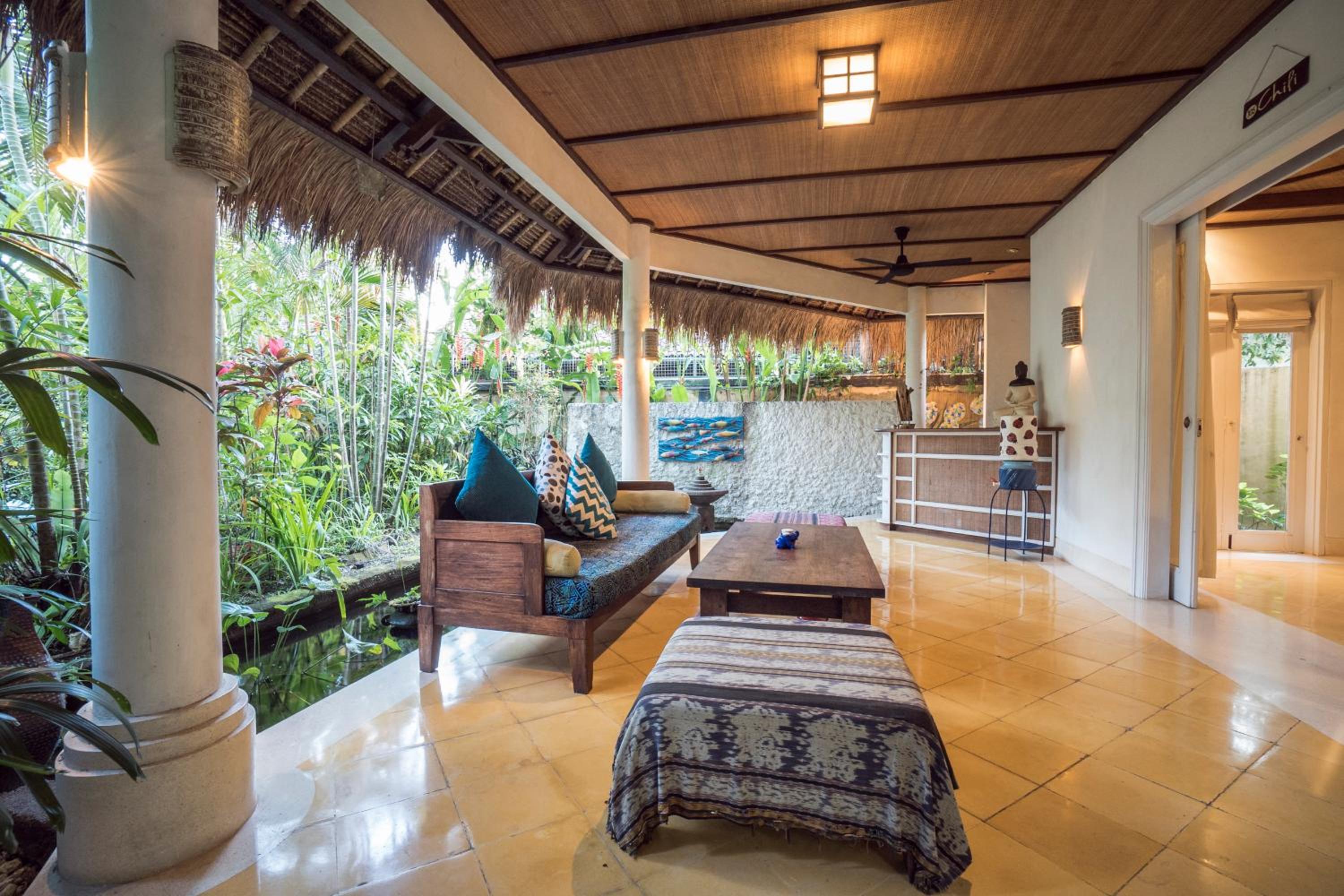 Gajah Biru Bungalows — photo 39