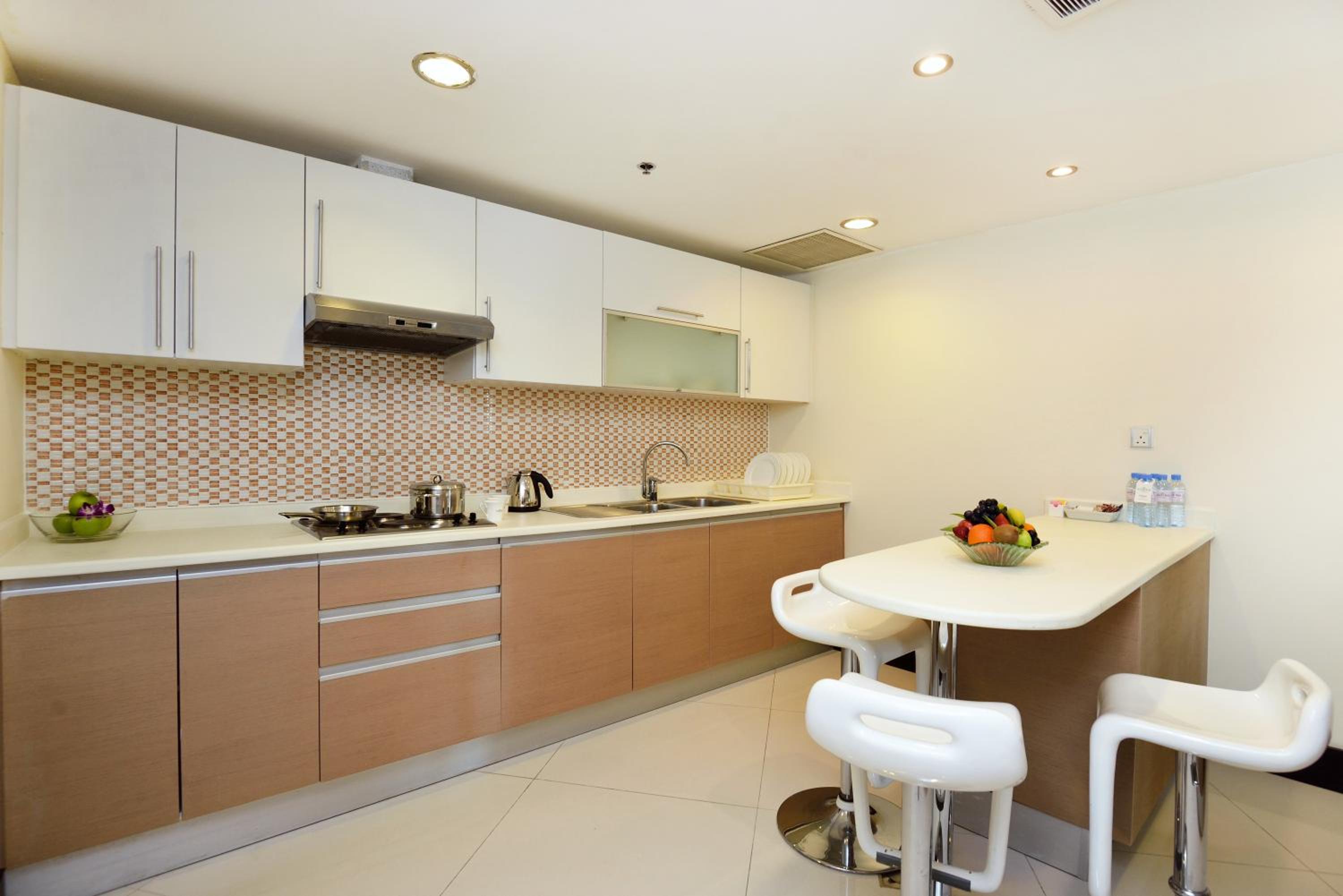 Holiday Villa Hotel & Residence City Centre Doha photo 31 of 43
