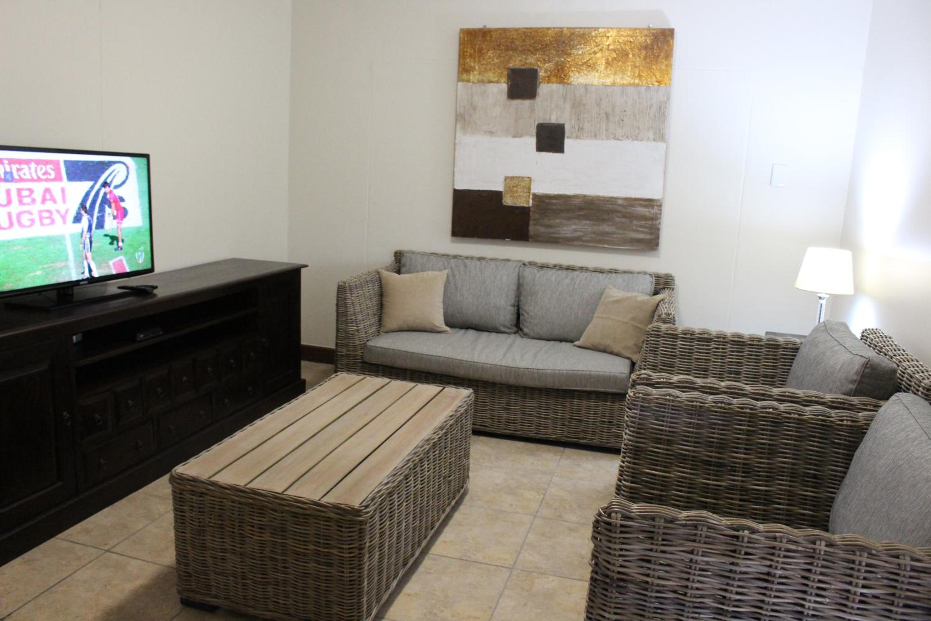 Vista Bonita Apartments