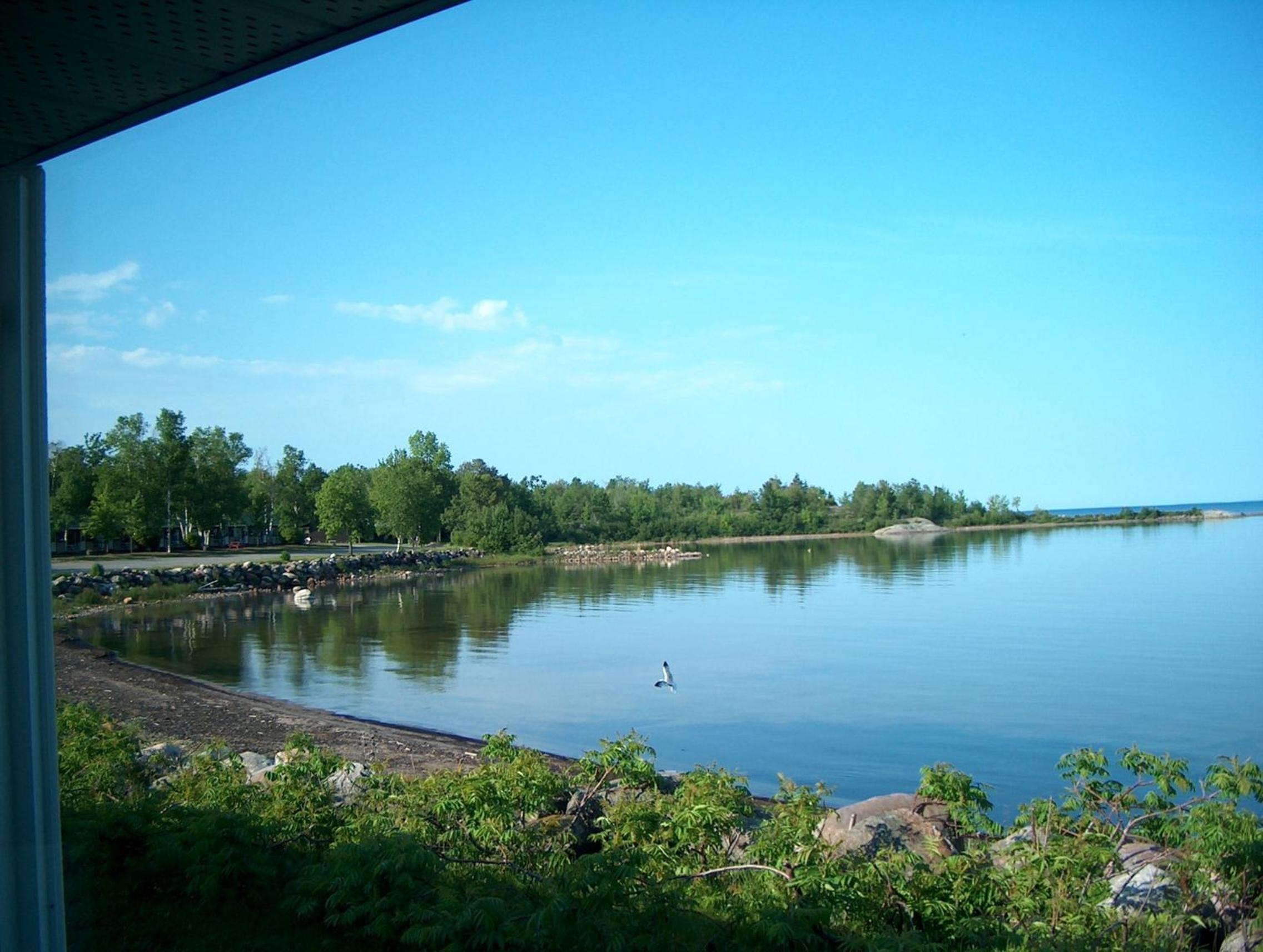 Carolyn Beach Inn