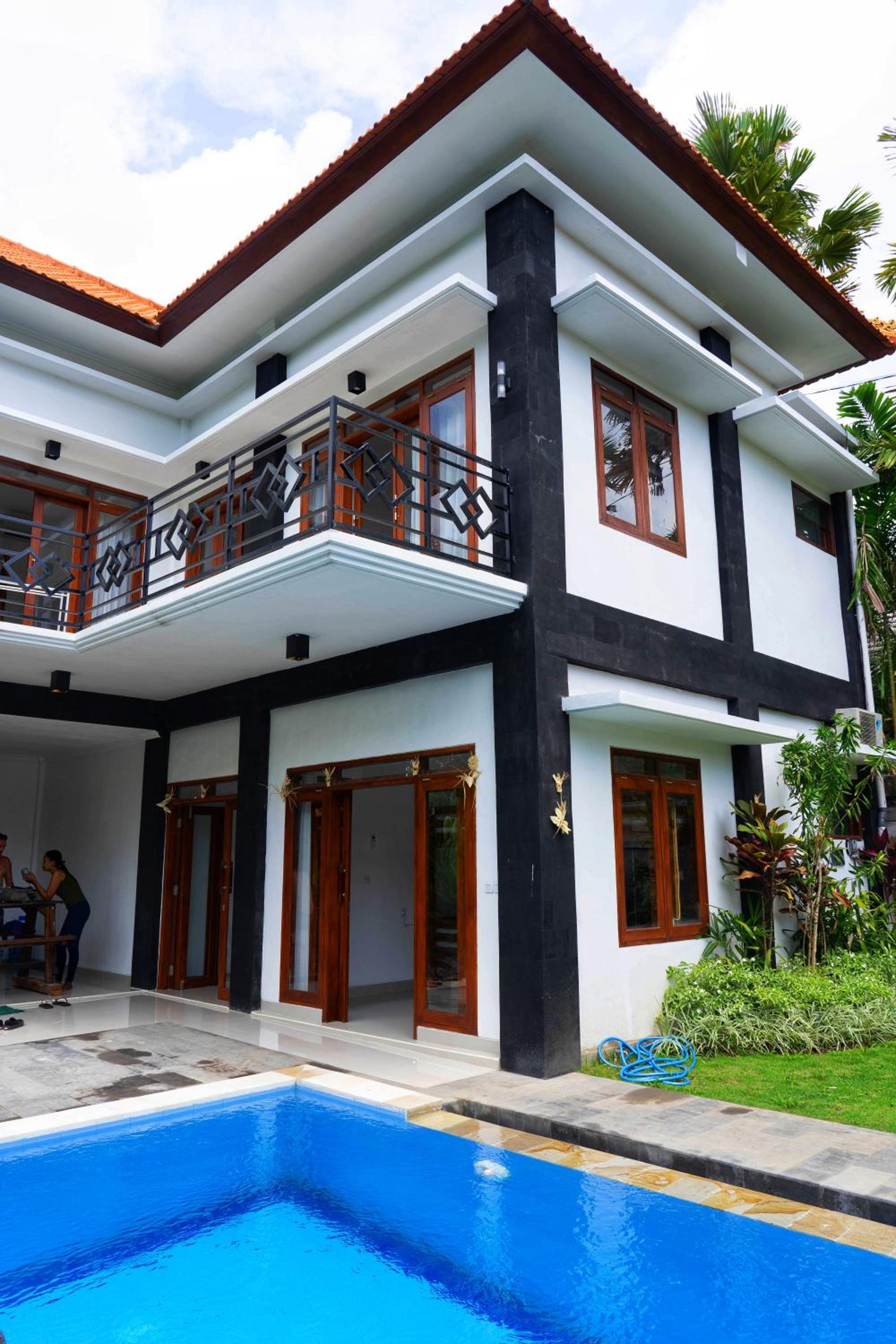 Zentiga Surf Hostel