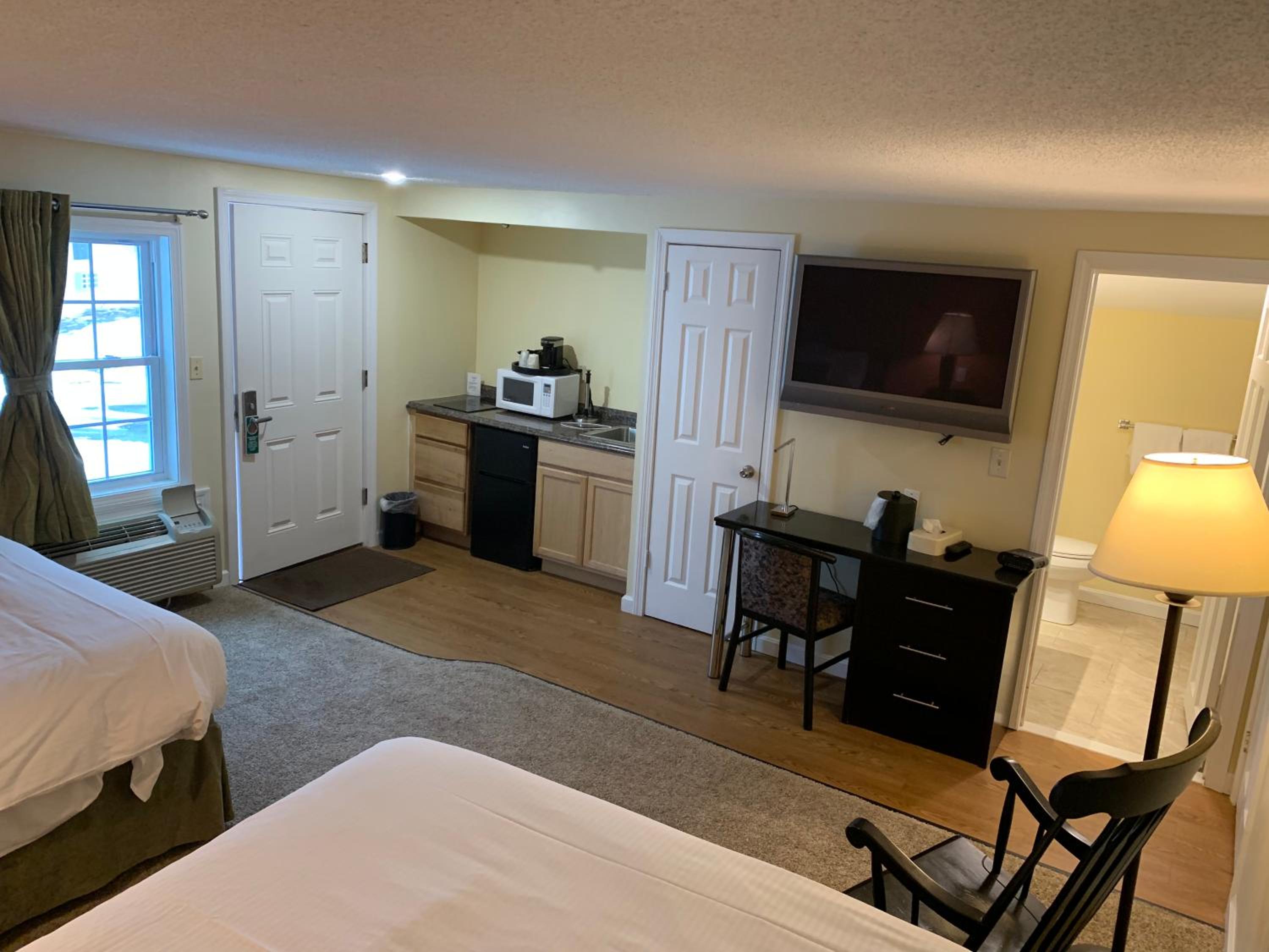 Four Winds Country Motel view 3