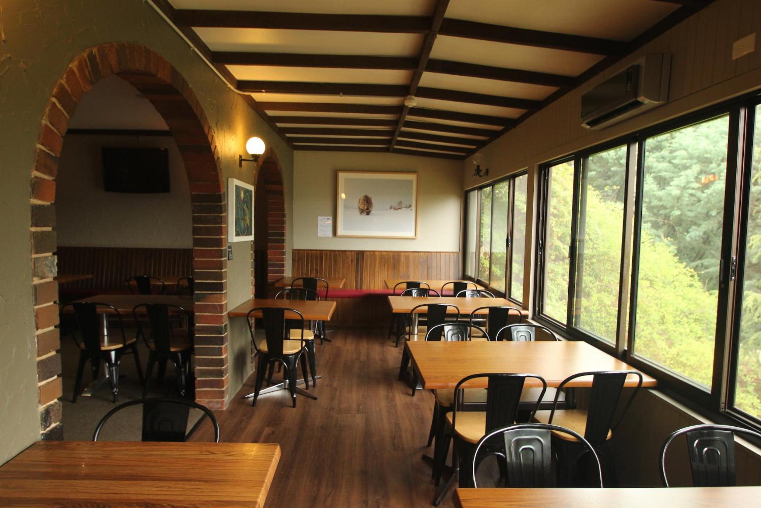 Jindy Inn