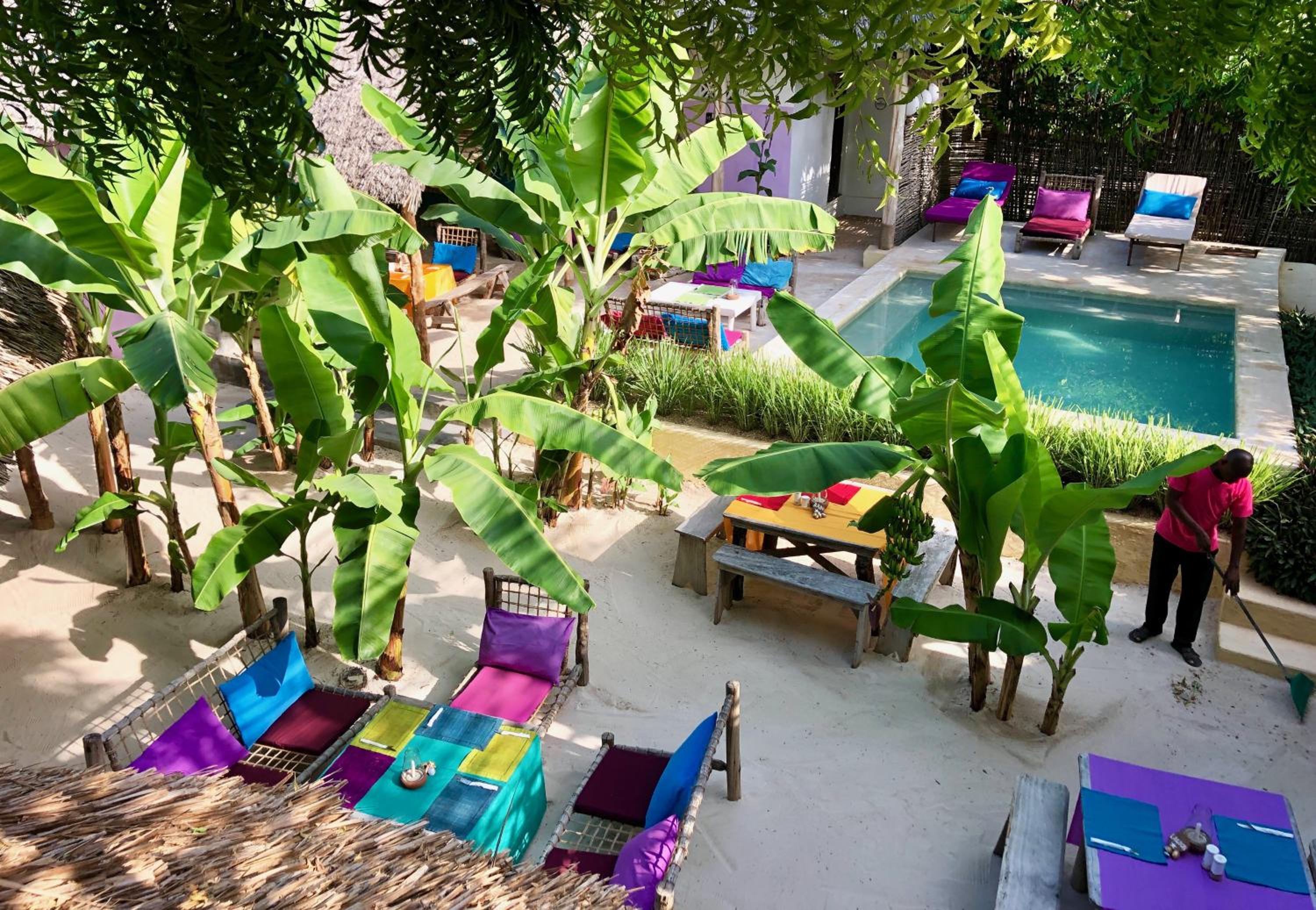 Zanzistar Lodge