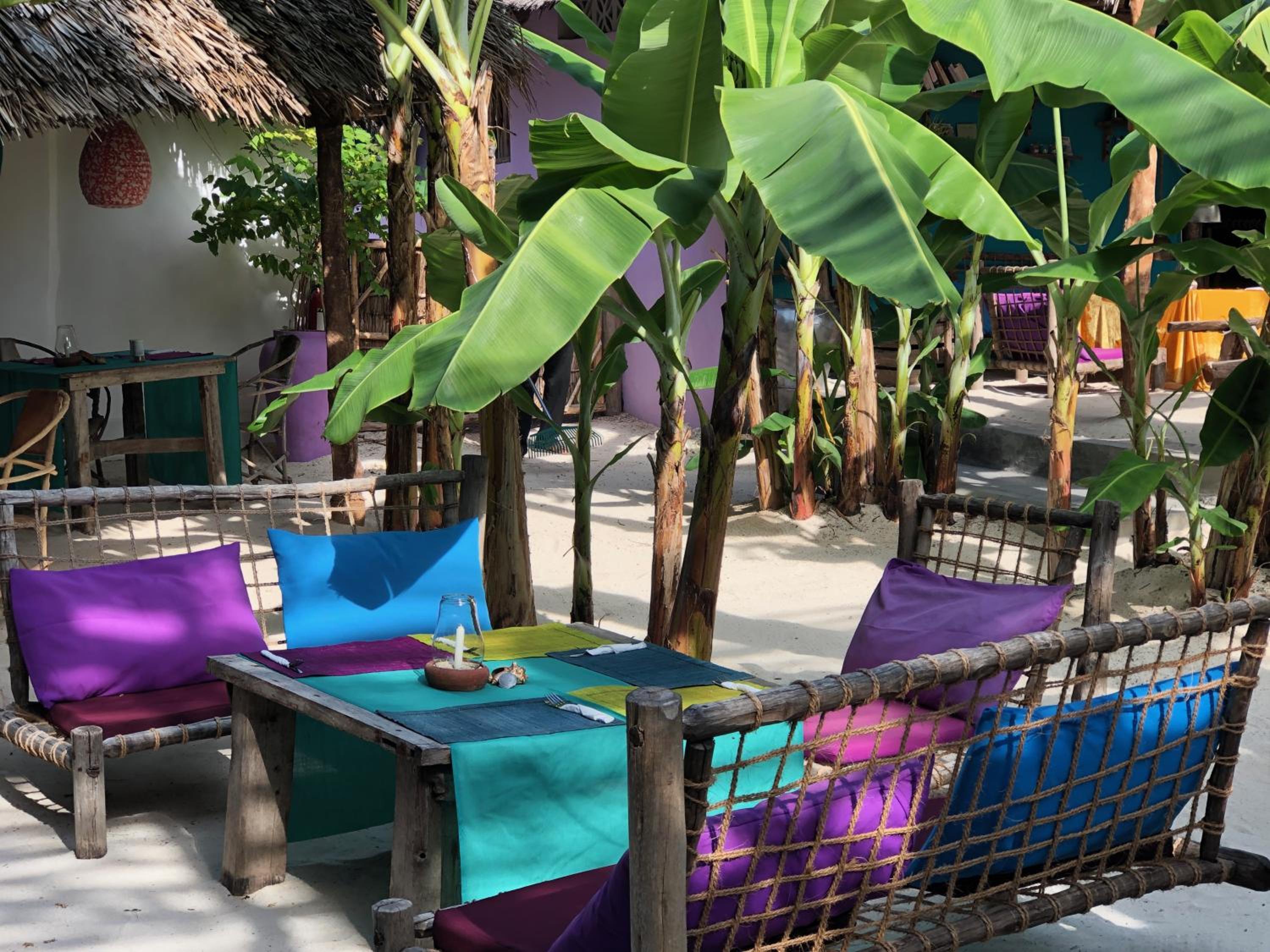 Zanzistar Lodge
