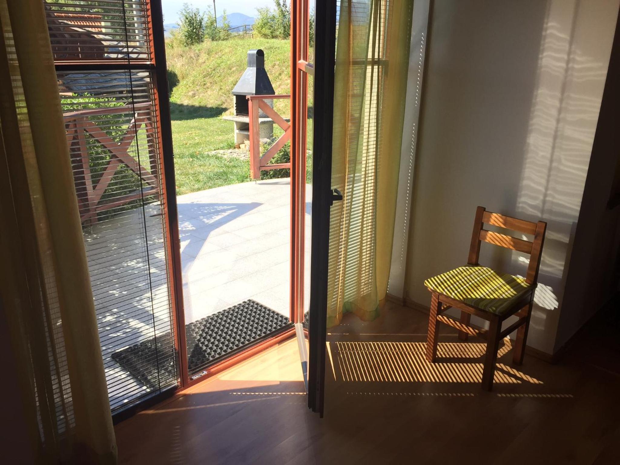 Photo 36