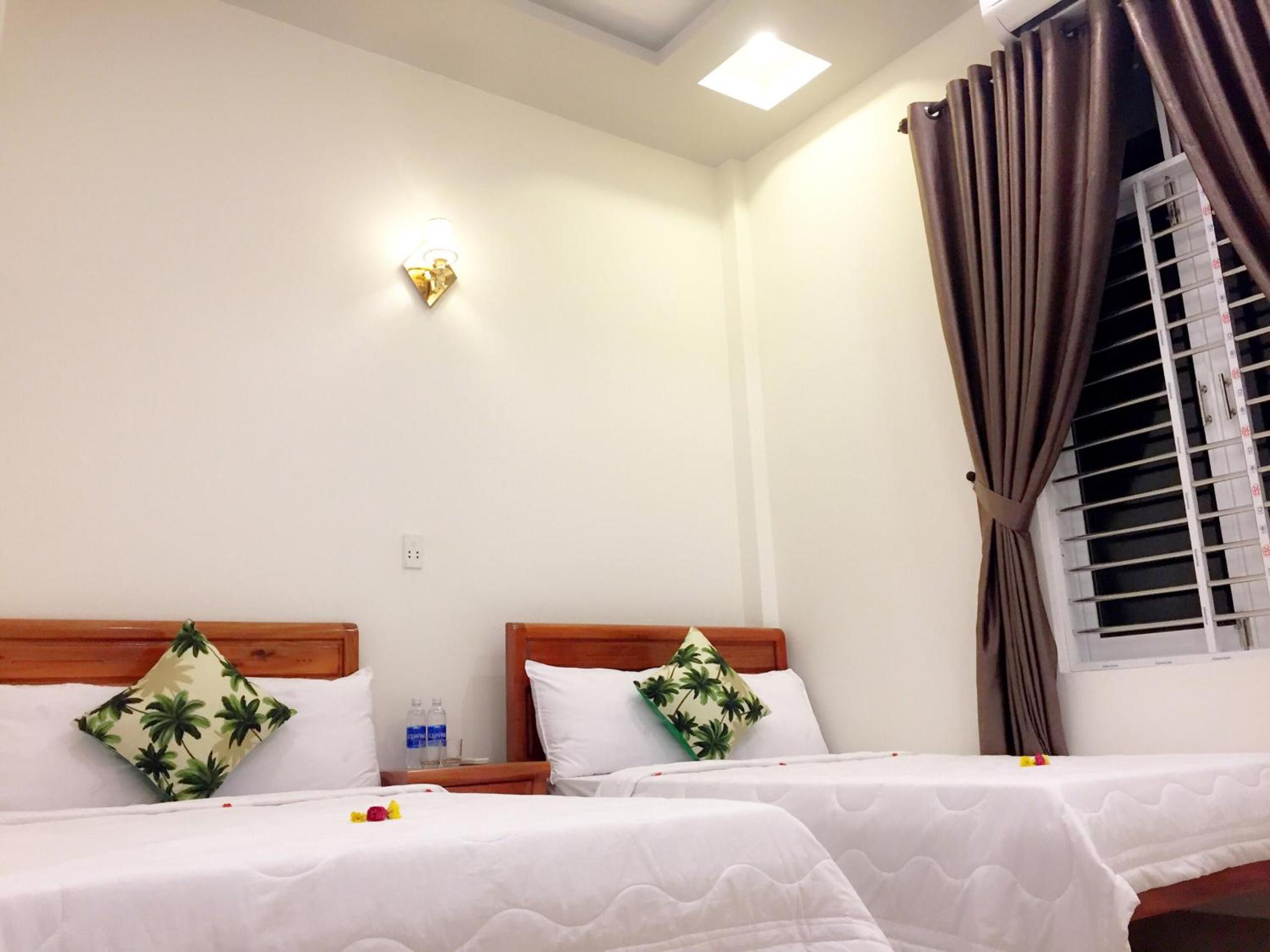 Photo 33