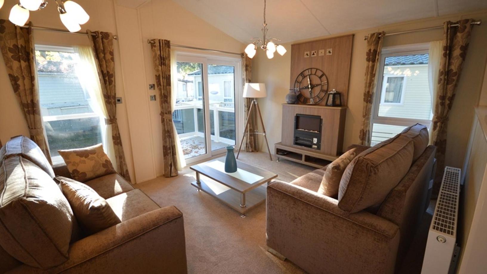 Avon Beach Lodge