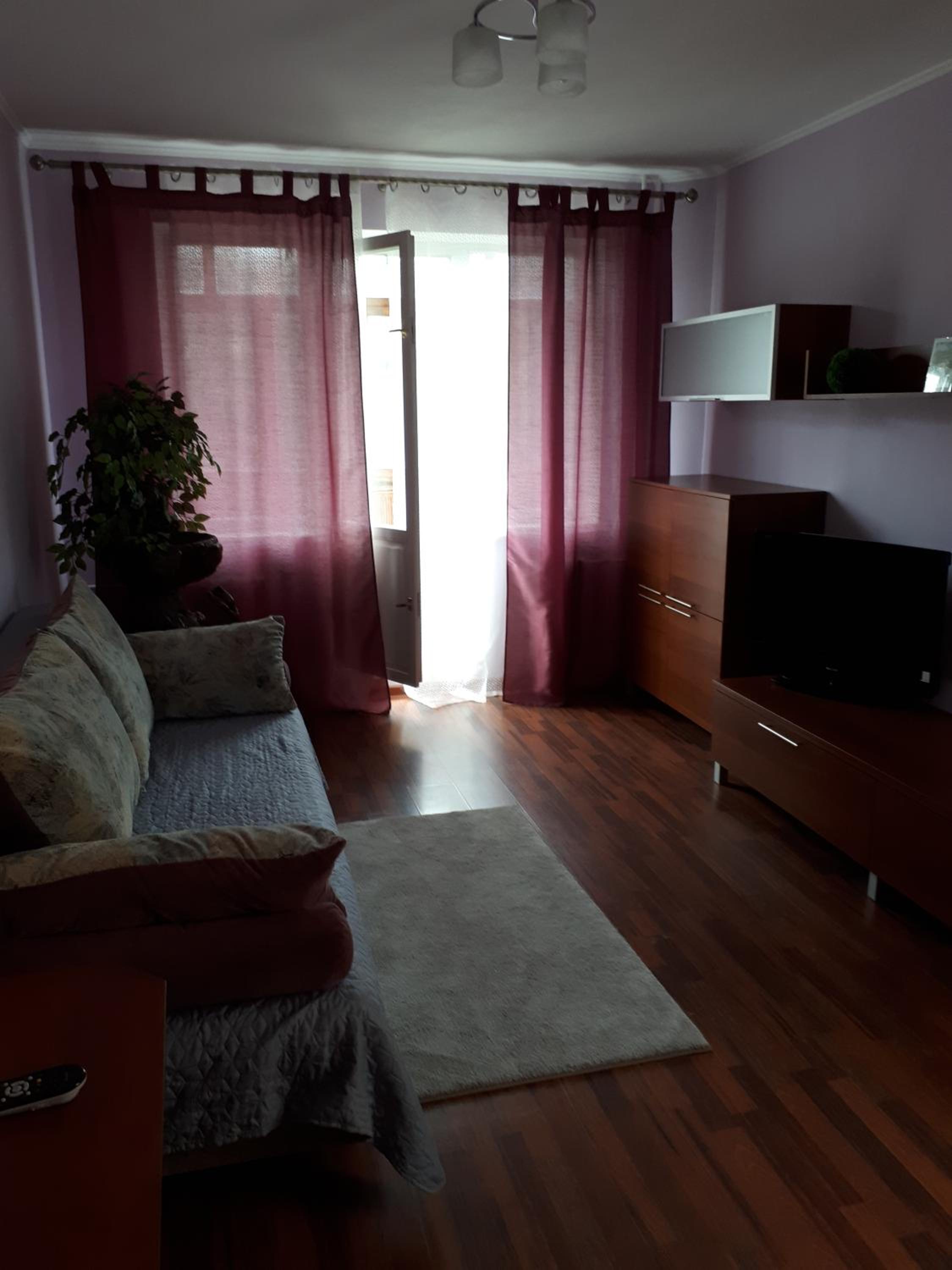 Nebesnoyi Sotni view 3