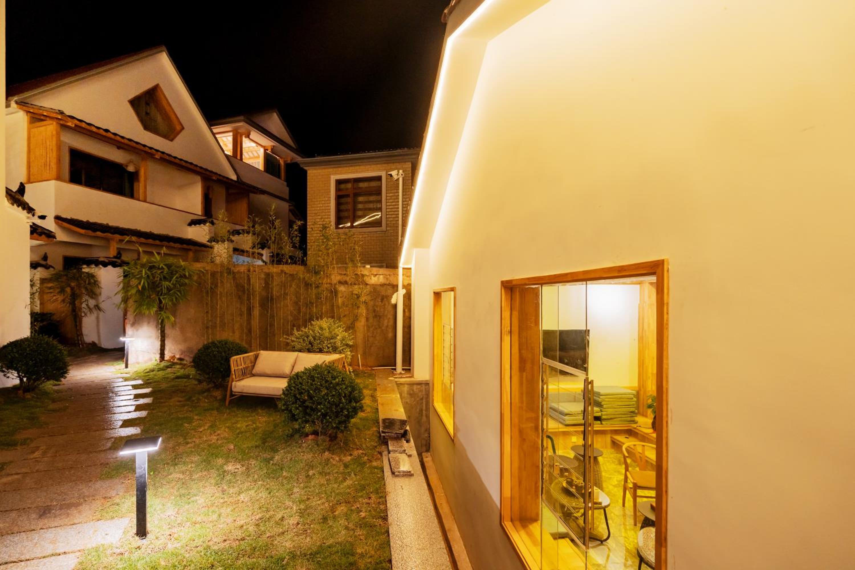 Zhangjiajie Su Xin Resort Near Tianmen Shan & Hehua airport-Free pick up