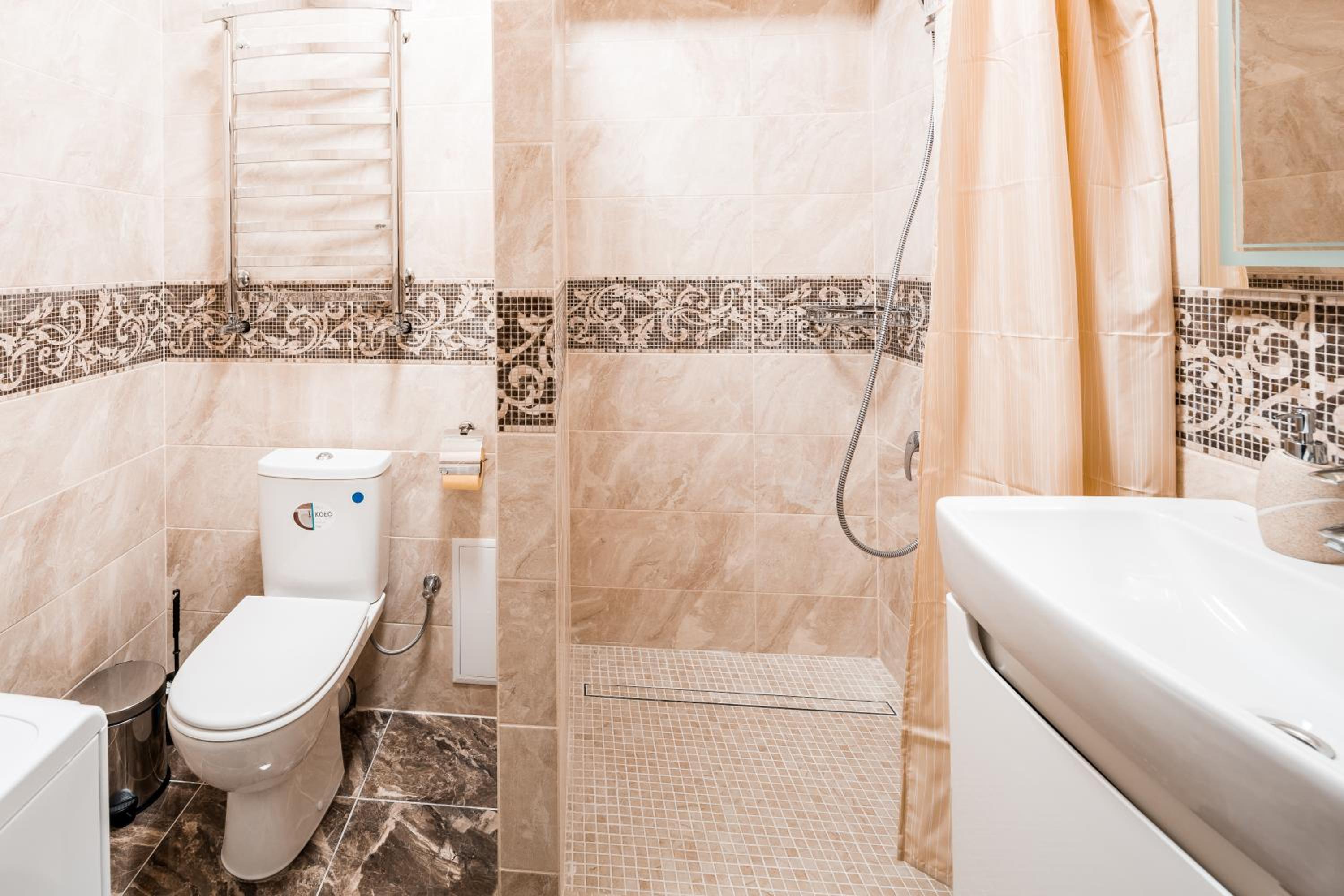 Romari apartment площа Міцкевича 5