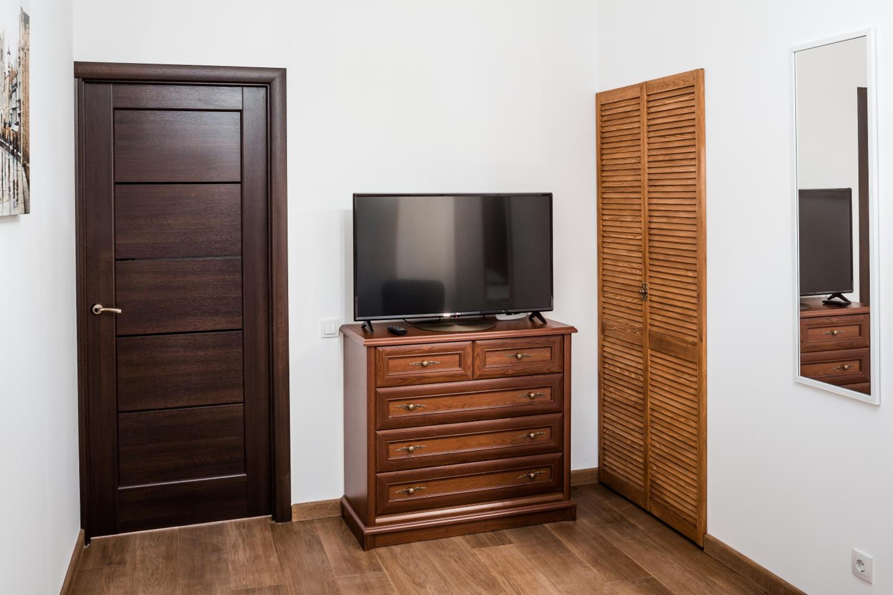 Romari apartment площа Міцкевича 5