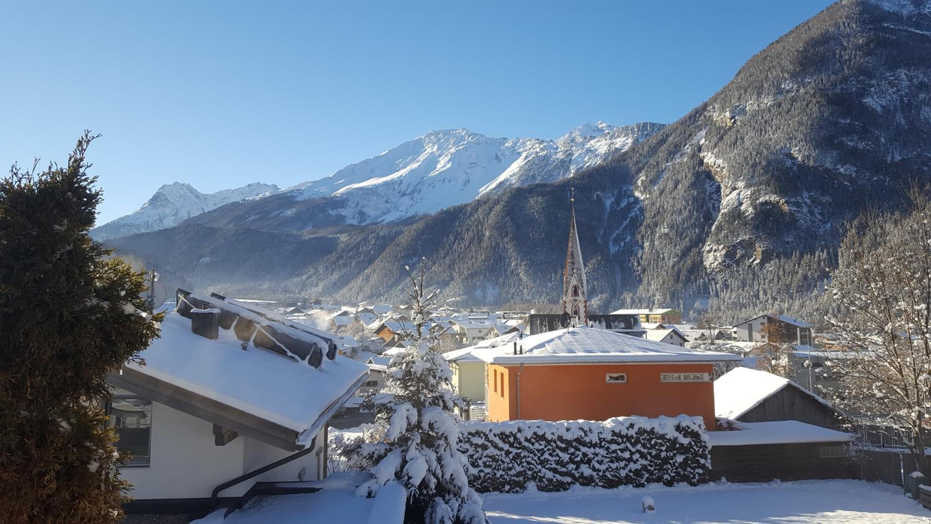 Alpenappartement Sonne view 5