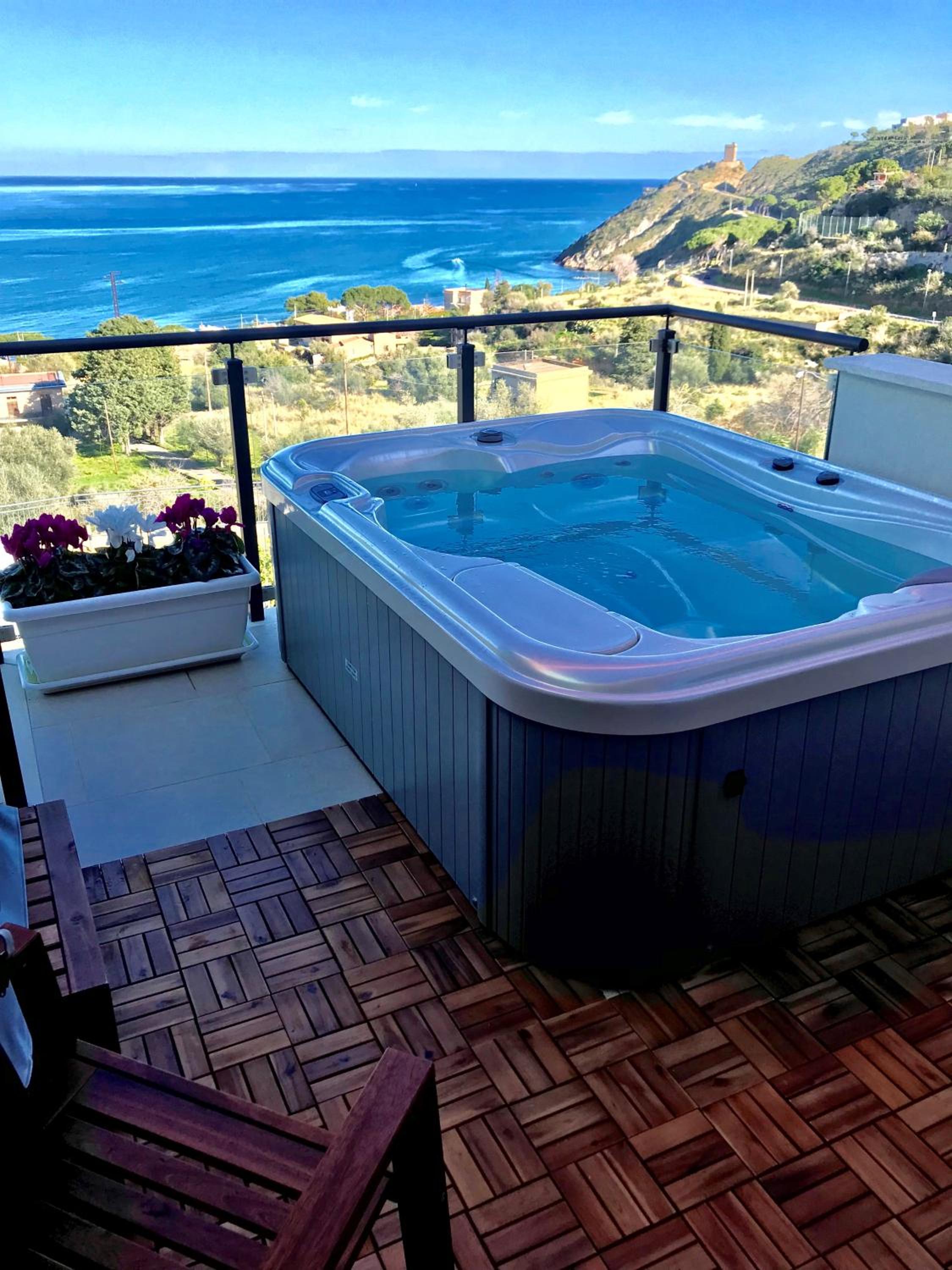 Red Luxury in Borgo Guardiola near Cefalù view 5