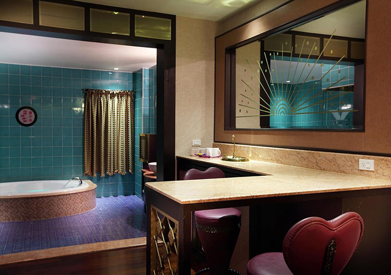 Royal Group Motel Wu Yin Branch view 4