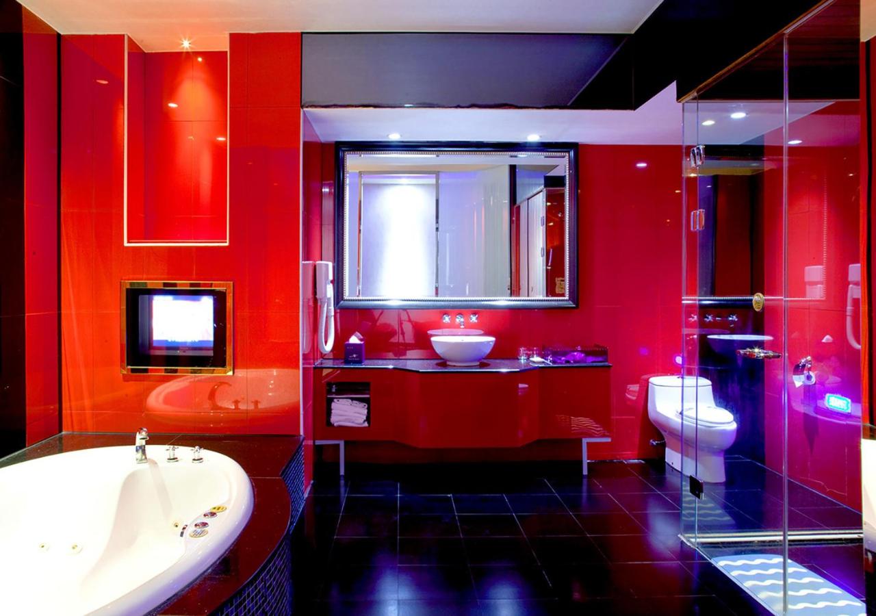 Royal Group Motel Ming Chen Branch view 4