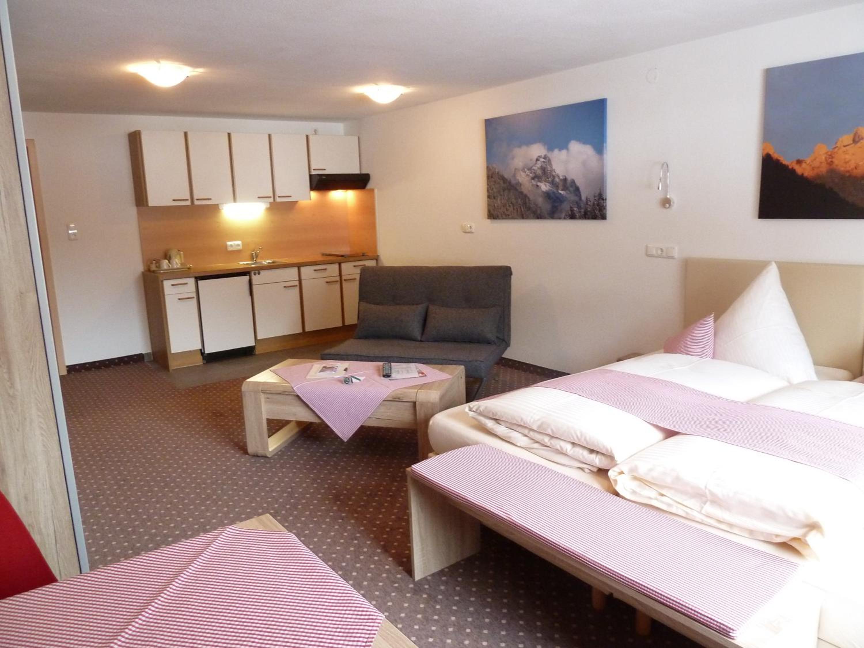 Alpina Appartements