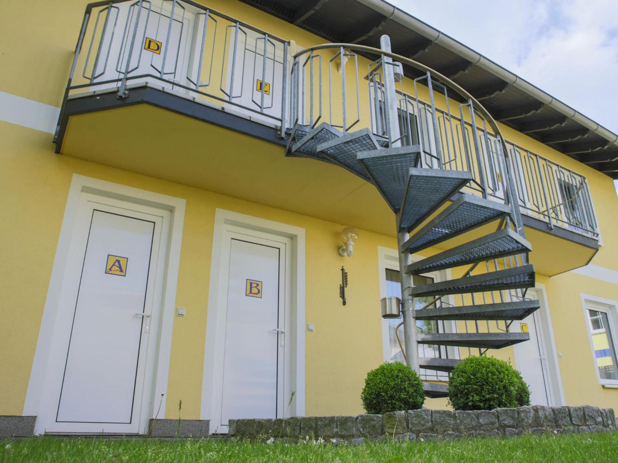 Appartementhaus Gutenberg - Ruhig & zentral in Binz - Parkplatz kostenlos - WLAN - 6 Min zum Strand - 2 Min zum See