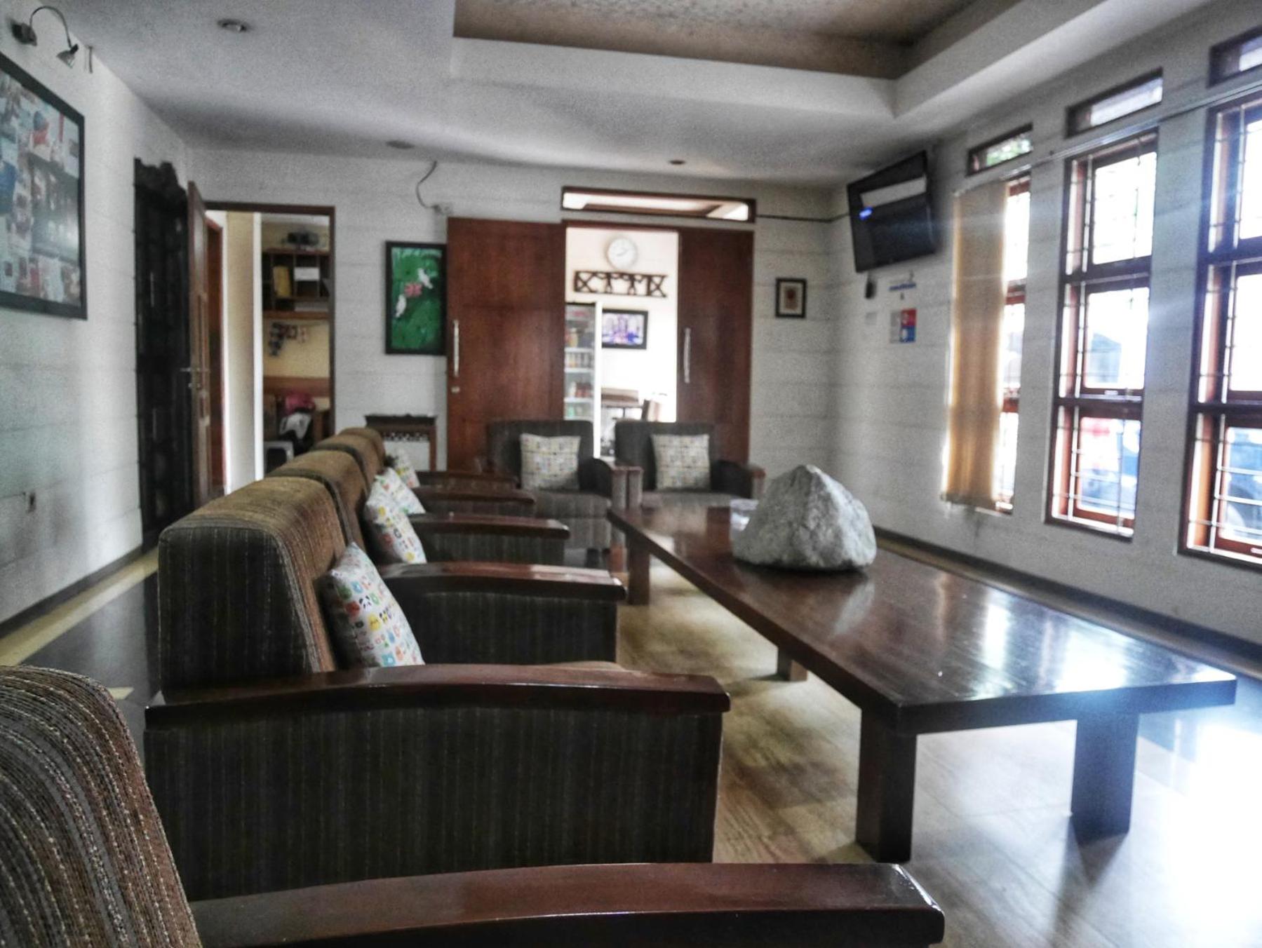 lounge
