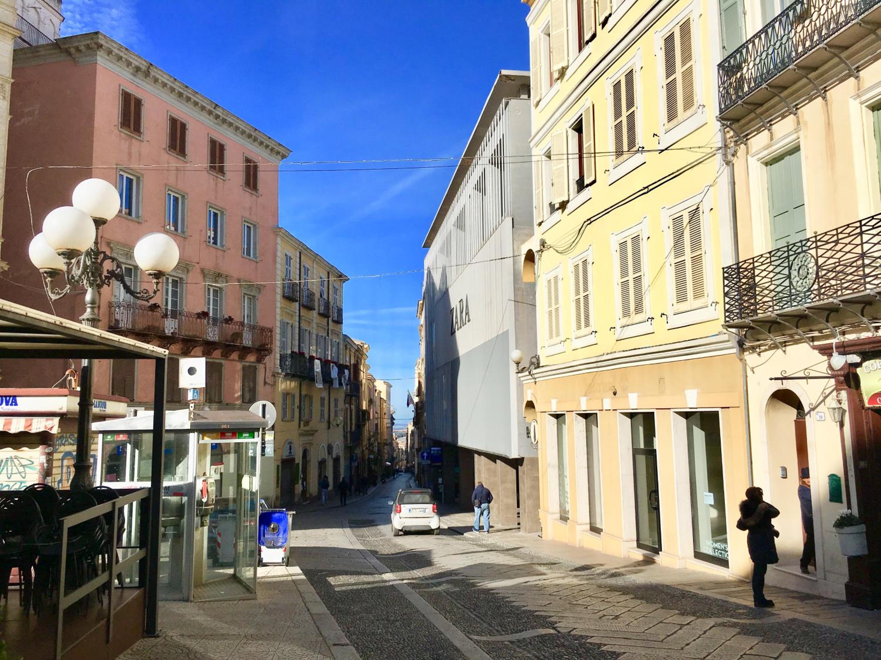 Design Apartments Sassari-Largo Cavallotti view 3