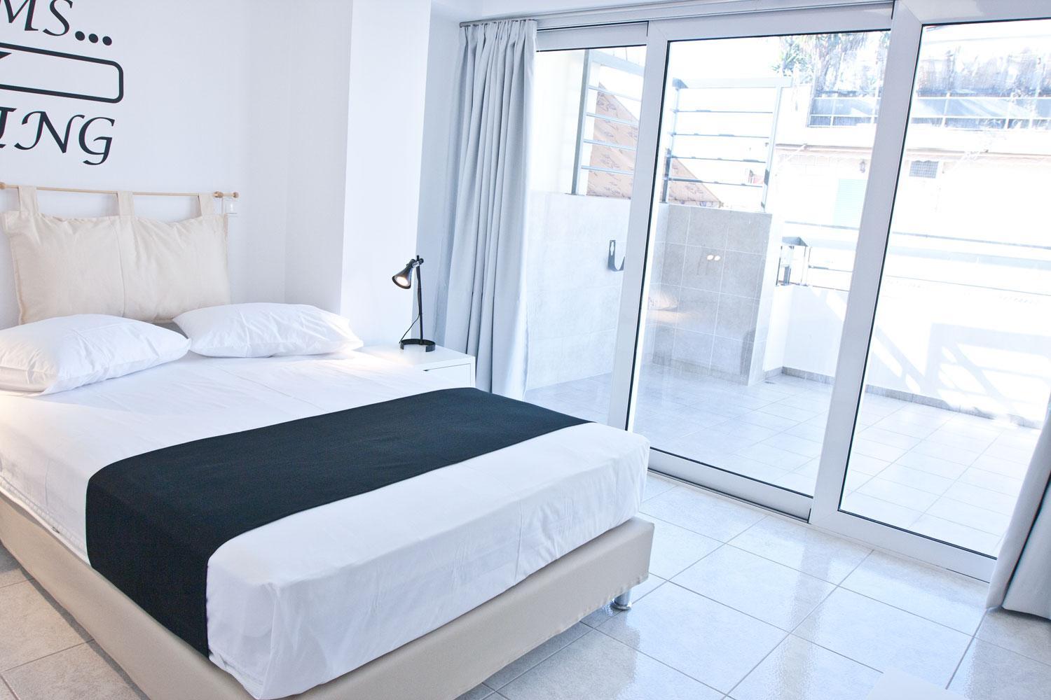 SilkFab Apartments