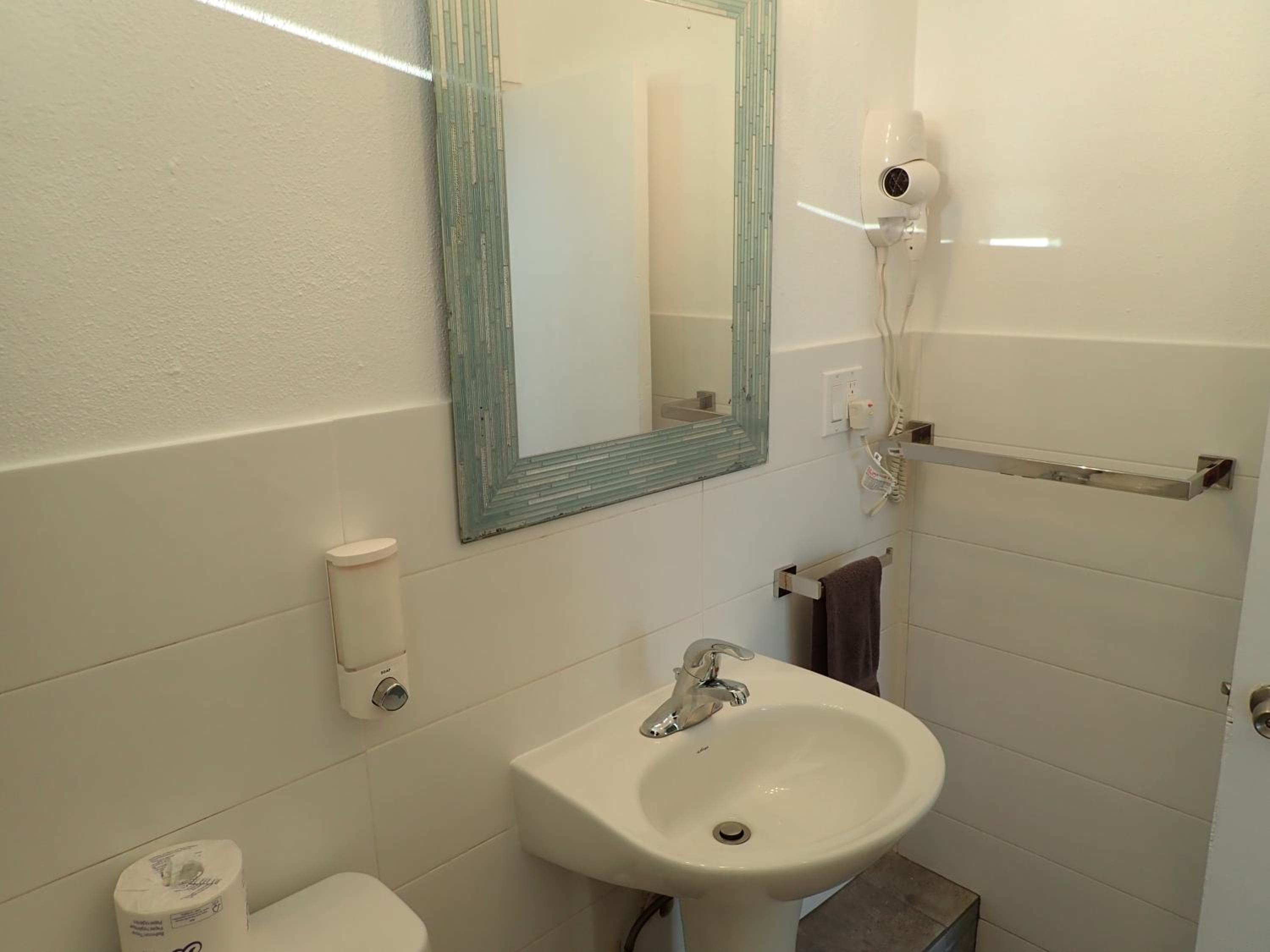 The Vieques Guesthouse - Photo 5