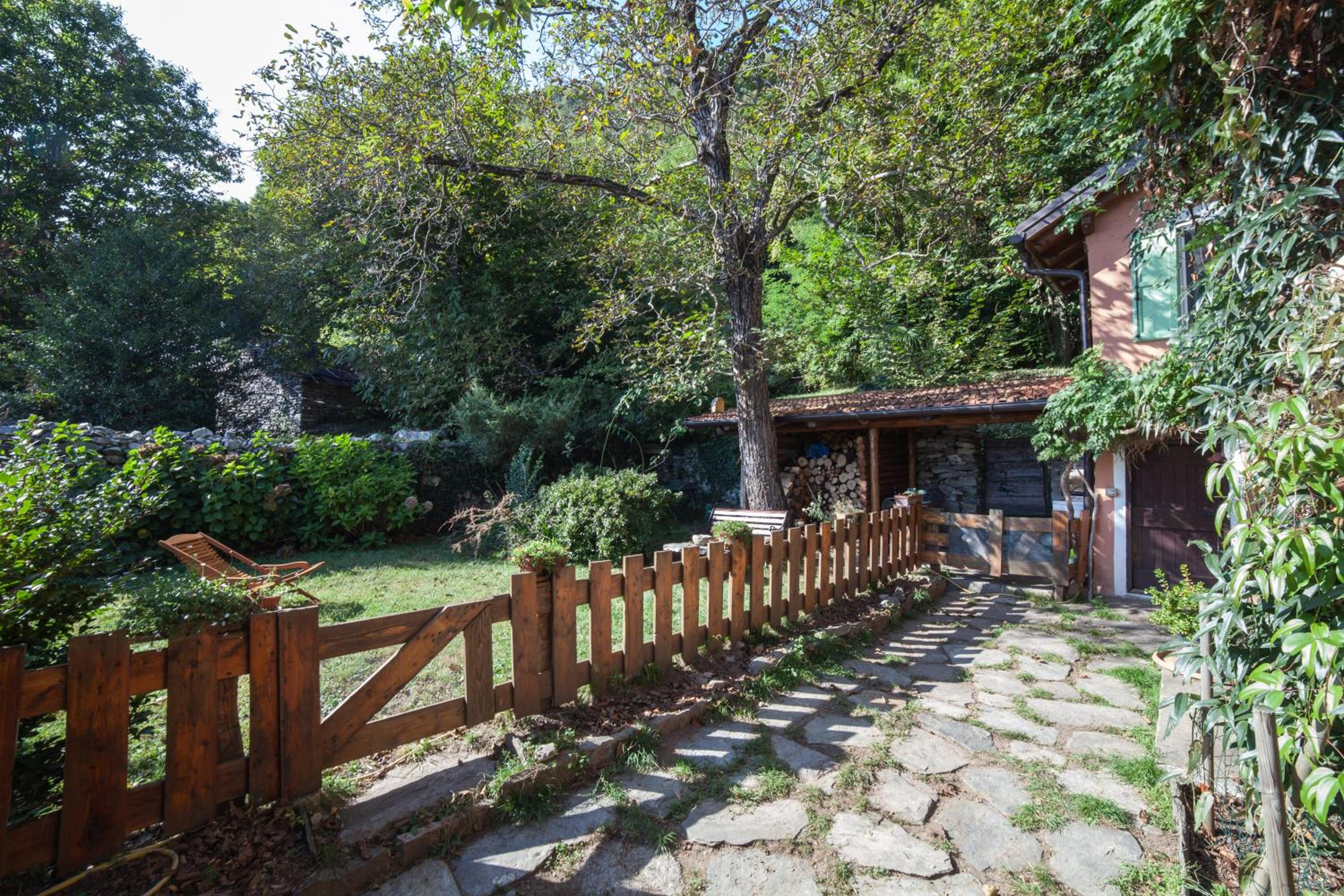 la vecchia casa rosa view 3