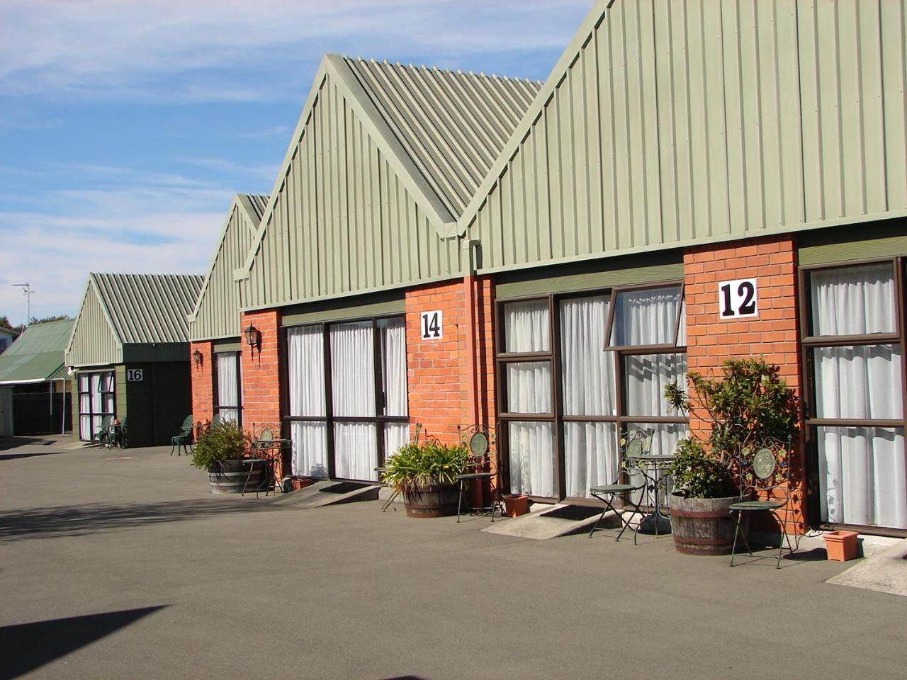 Hotel 193 Aorangi Manor Motel - Image 1