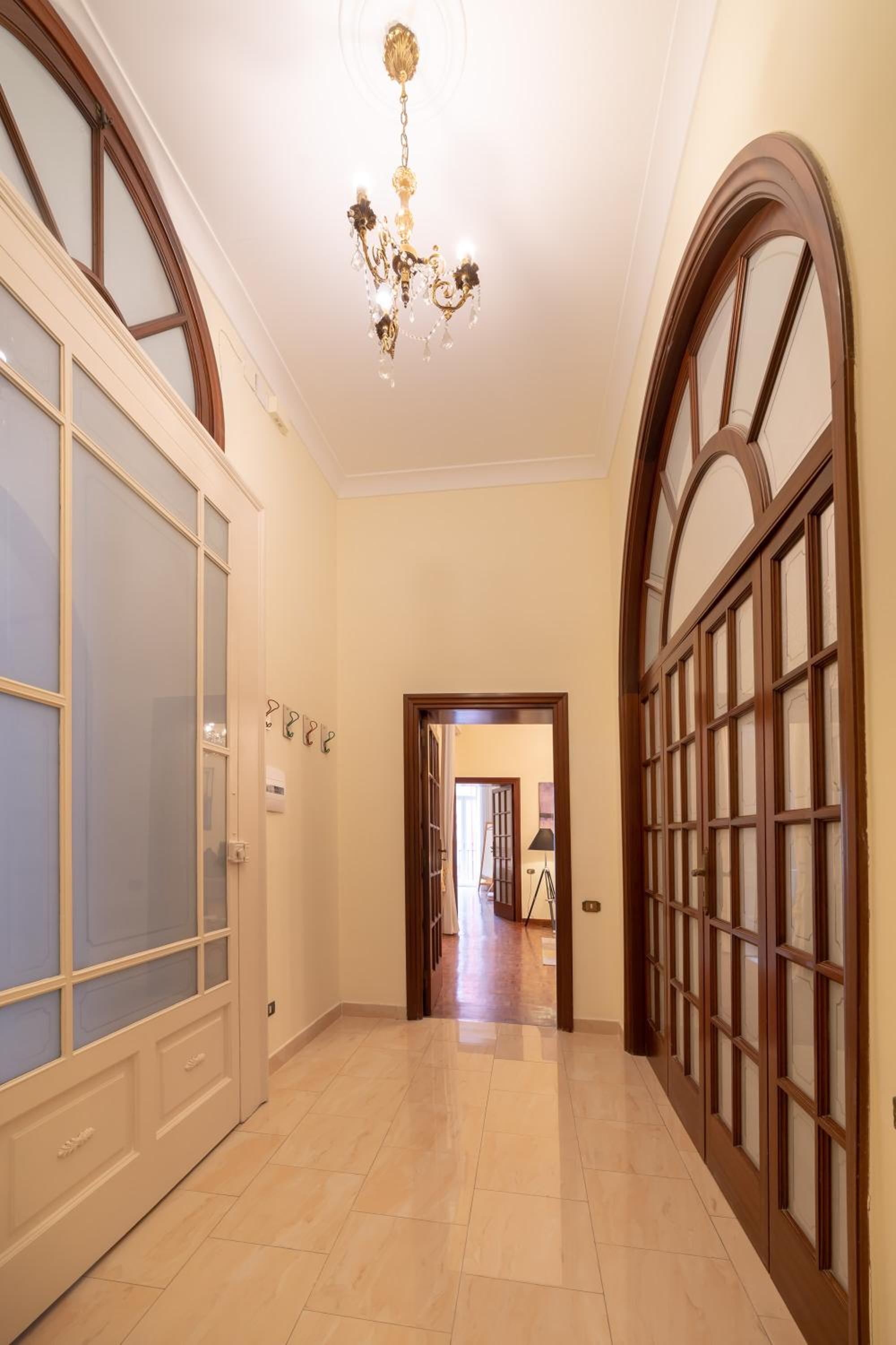The Dante Apartment By HouseinNaples