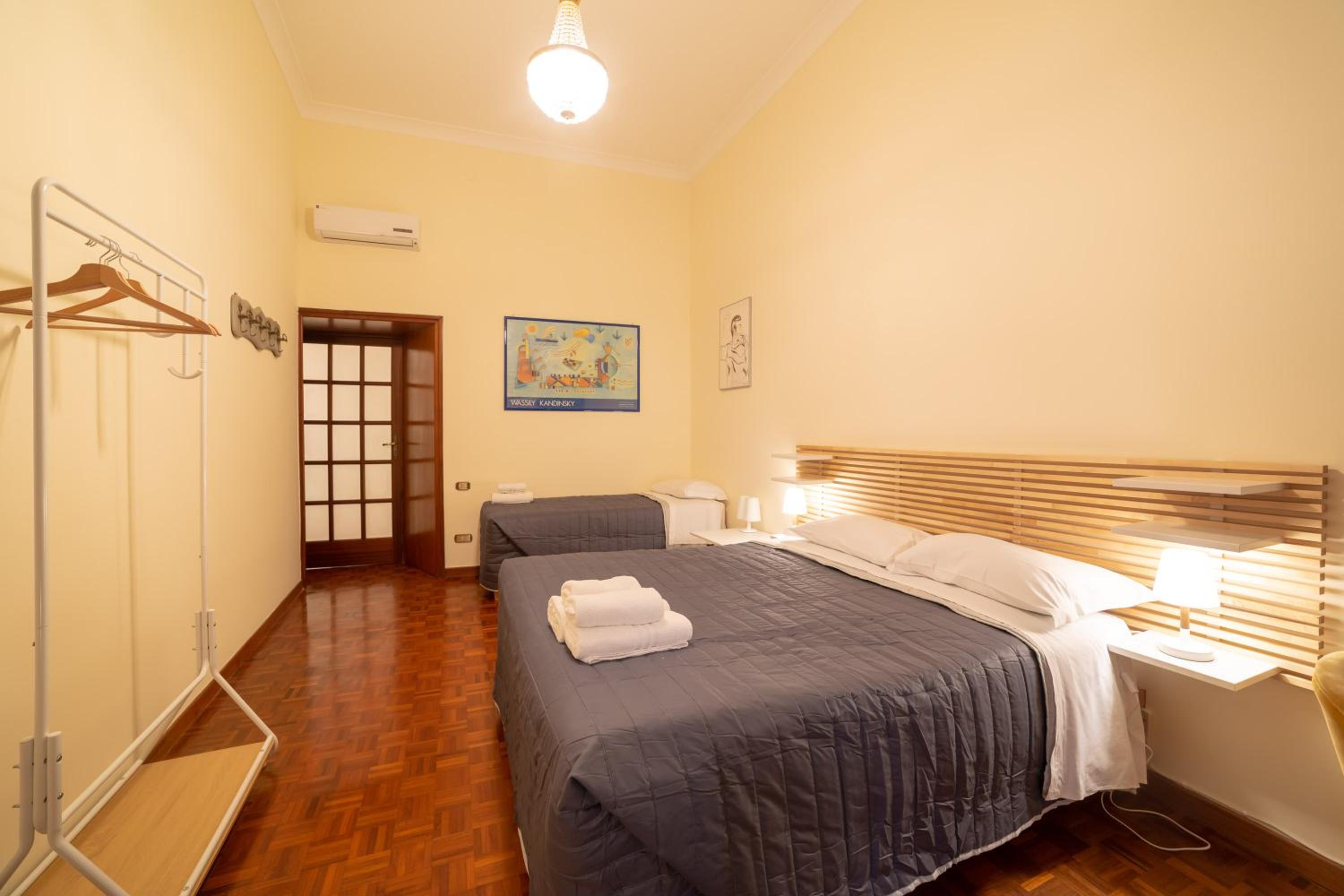 The Dante Apartment By HouseinNaples