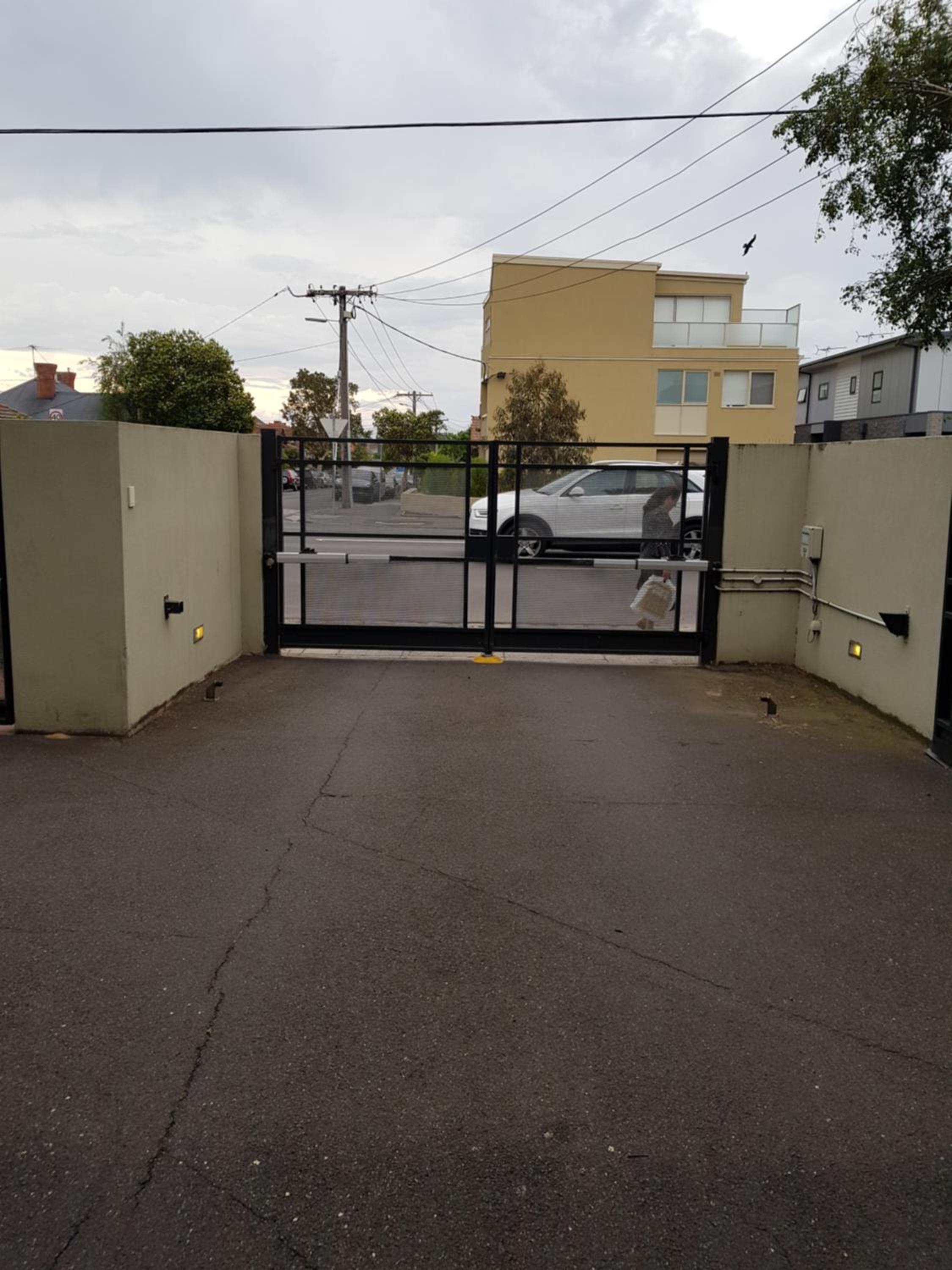 142 Hotham Street