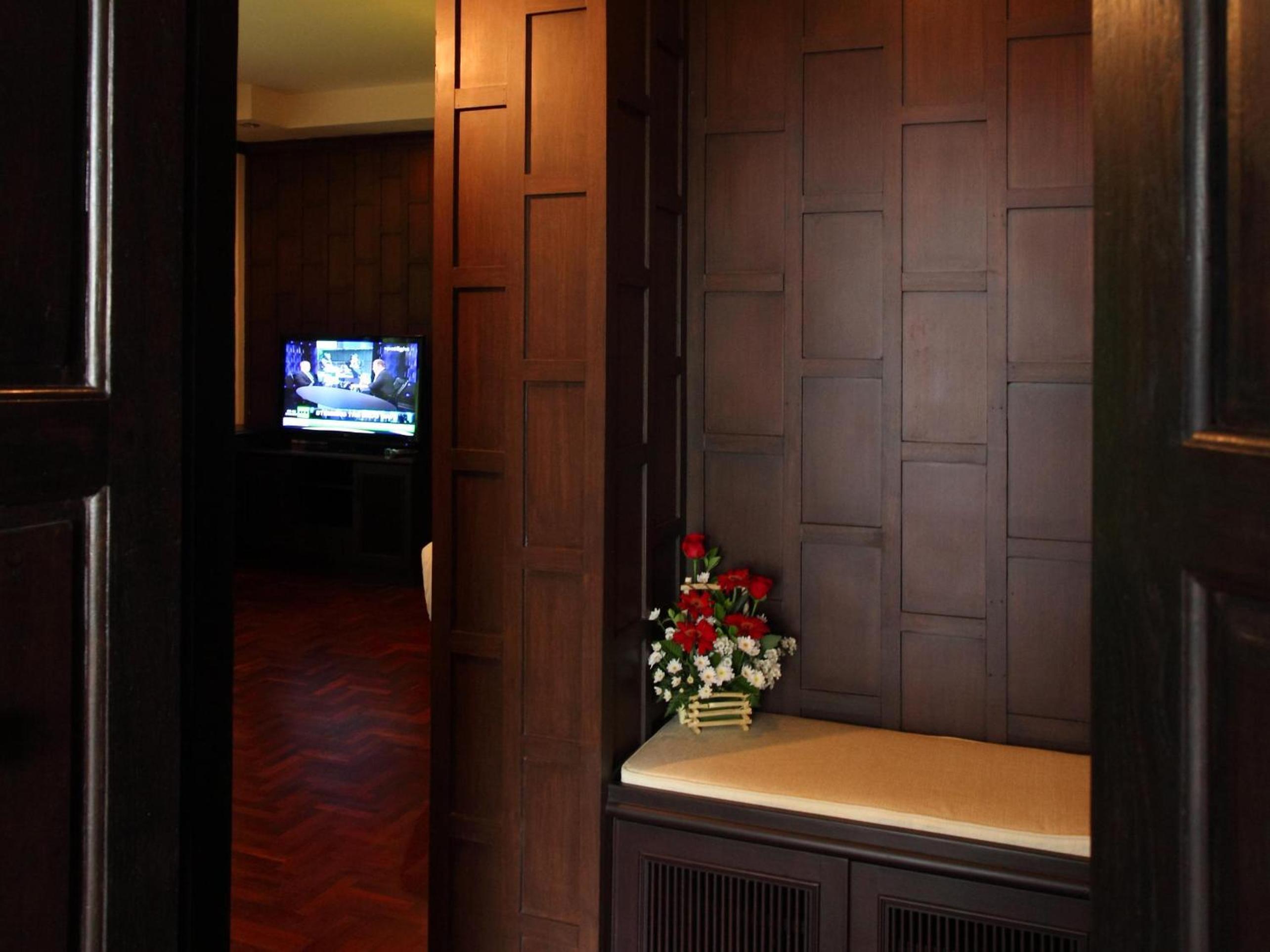 Sathu Hotel