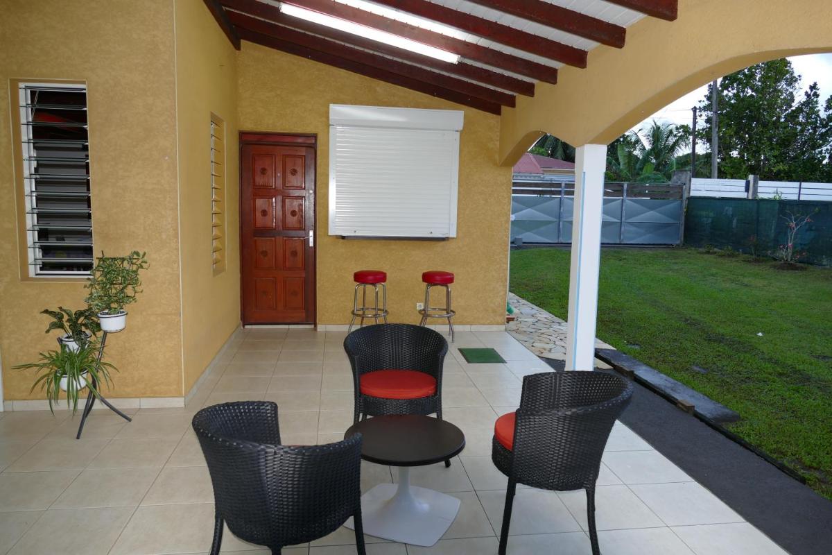 la villa bois-rada view 5
