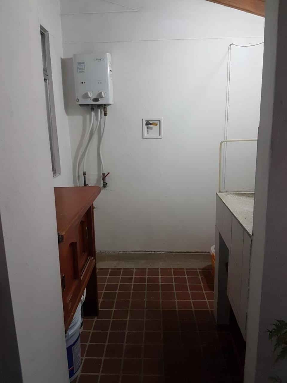 Casa Entera-Cerca a Mall La Central y Estación de Tranvía