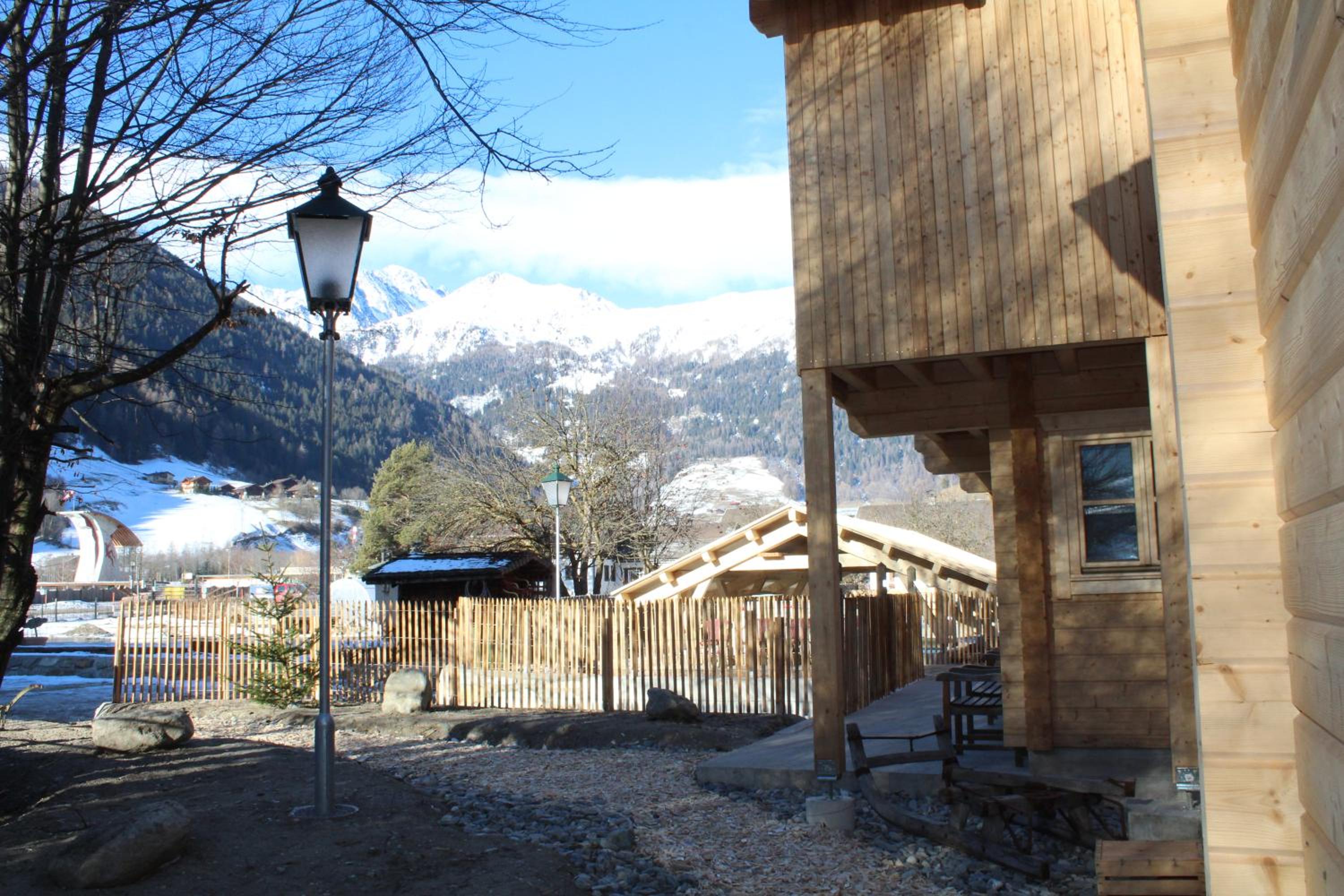 Schlosswirt Chalets & Apartments