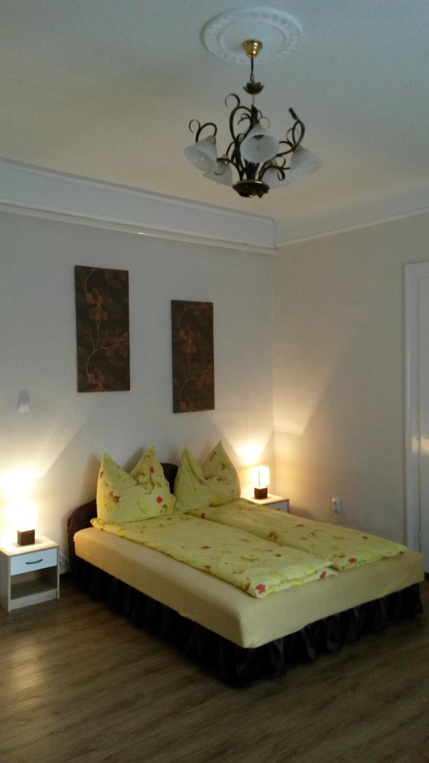 ENZO Apartman Gyula view 4