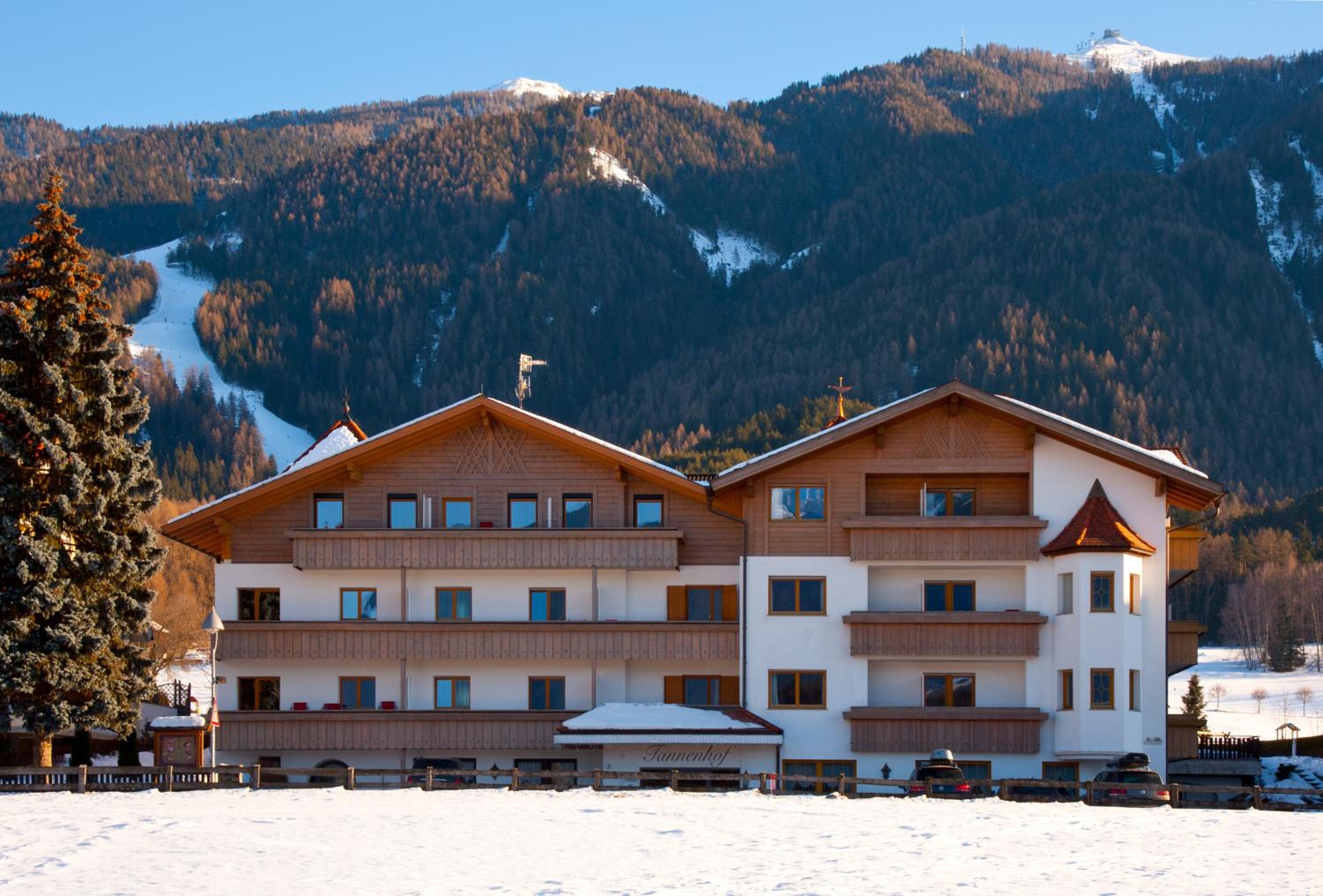 Hotel Tannenhof photo 1