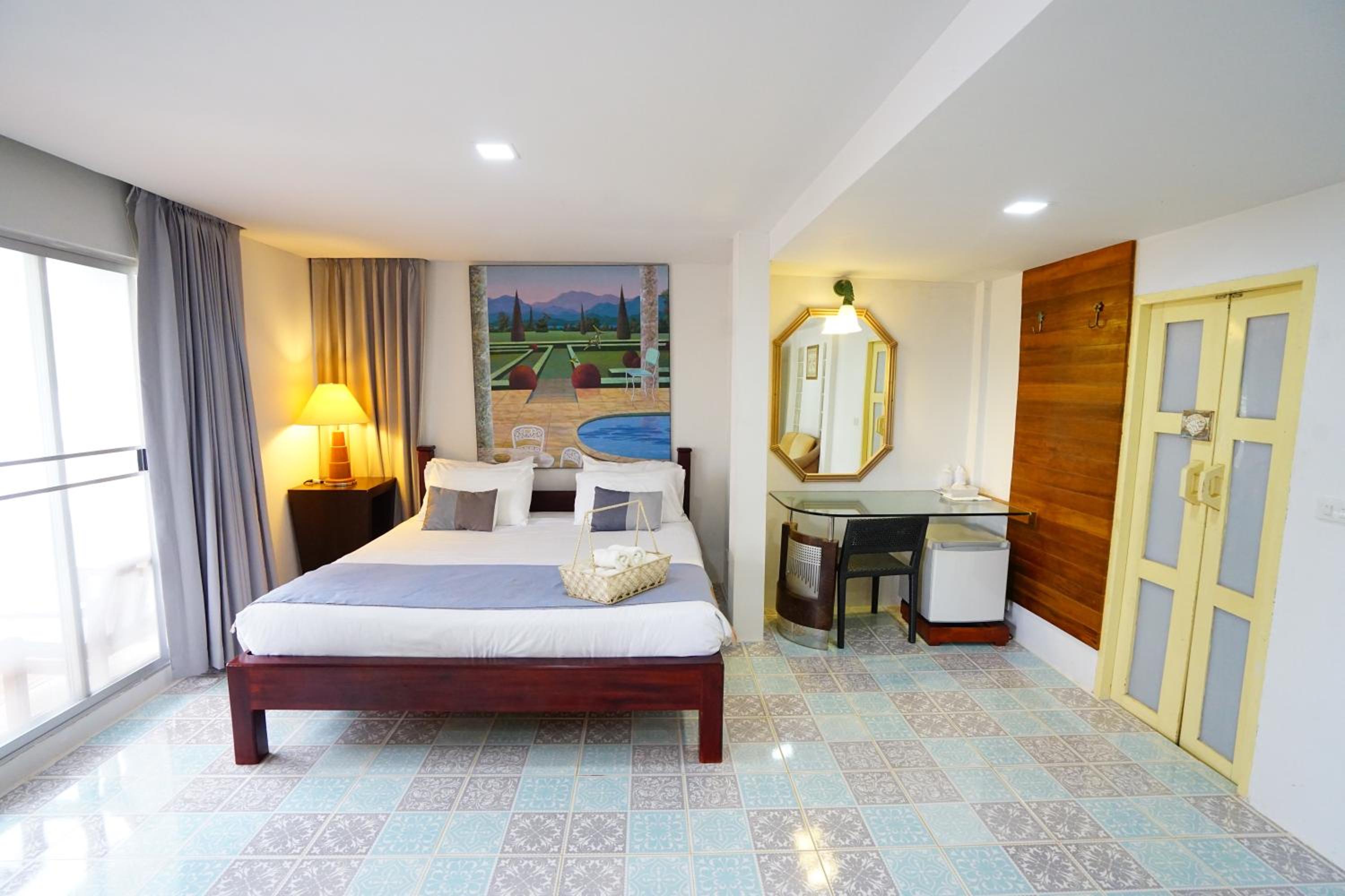 Seashell Village Resort