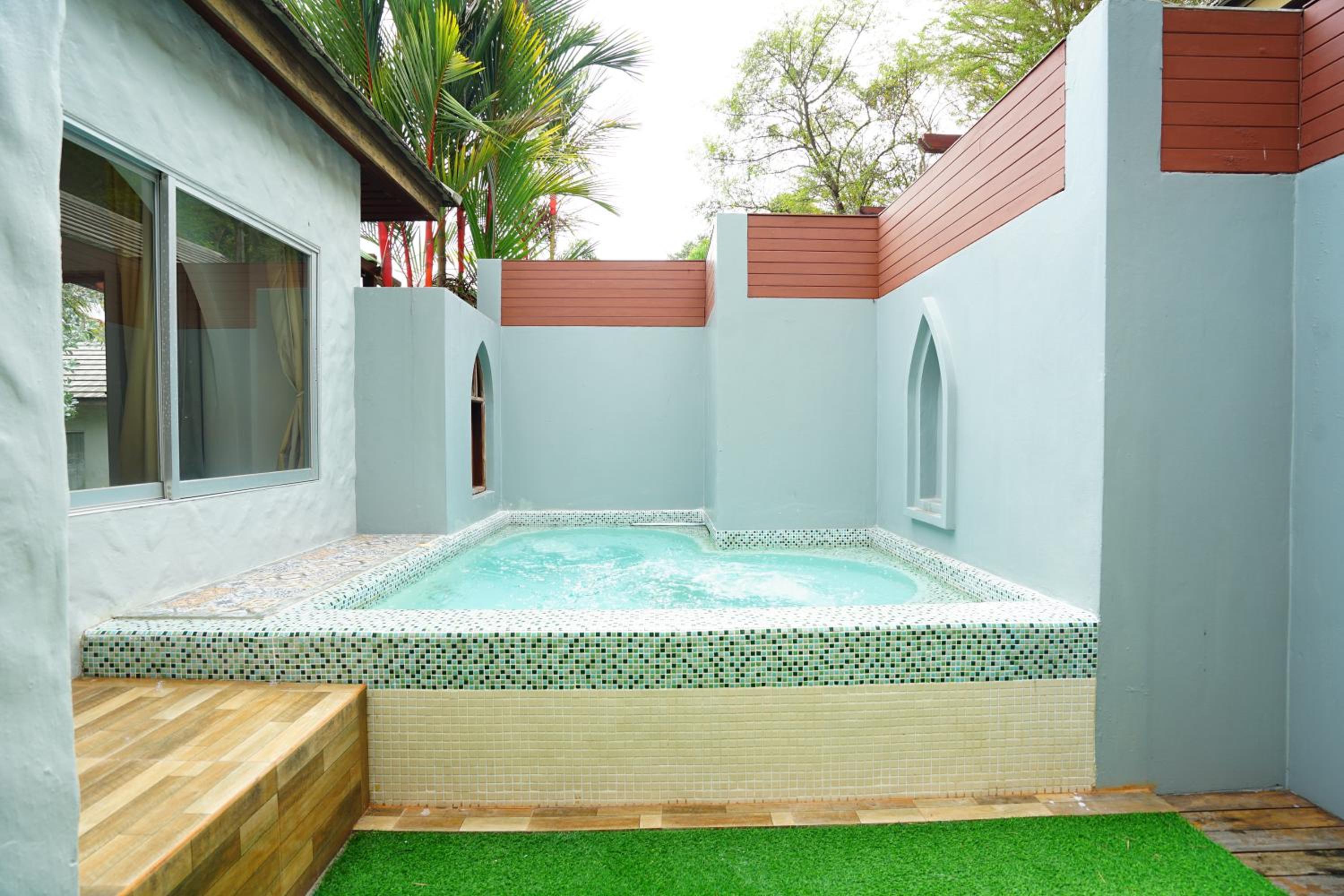 Seashell Village Resort