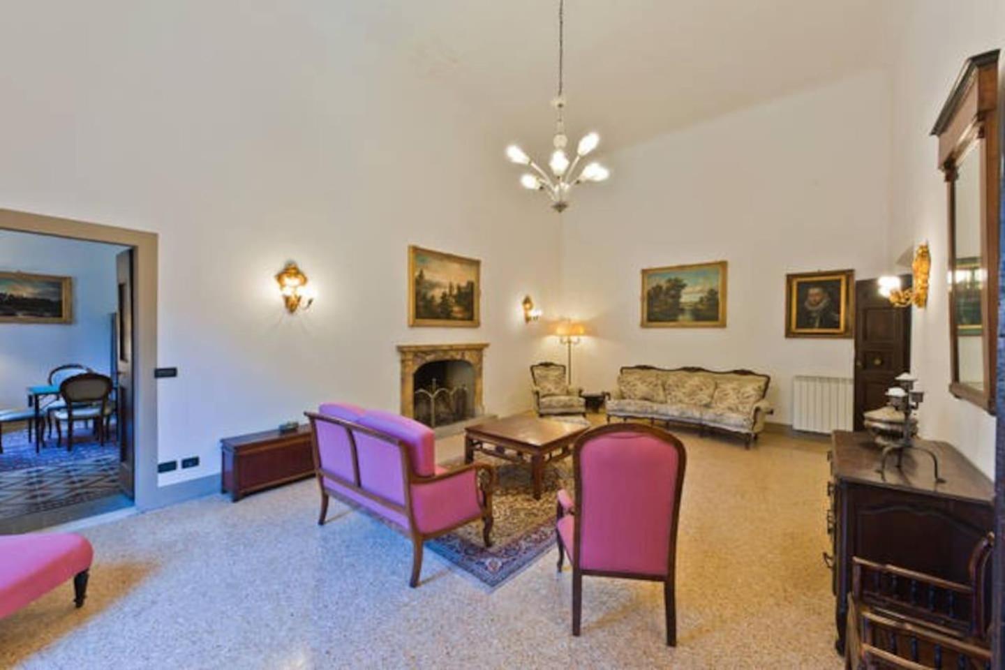Villa Eugenia Tuscany with private Pool, Sauna & Gym